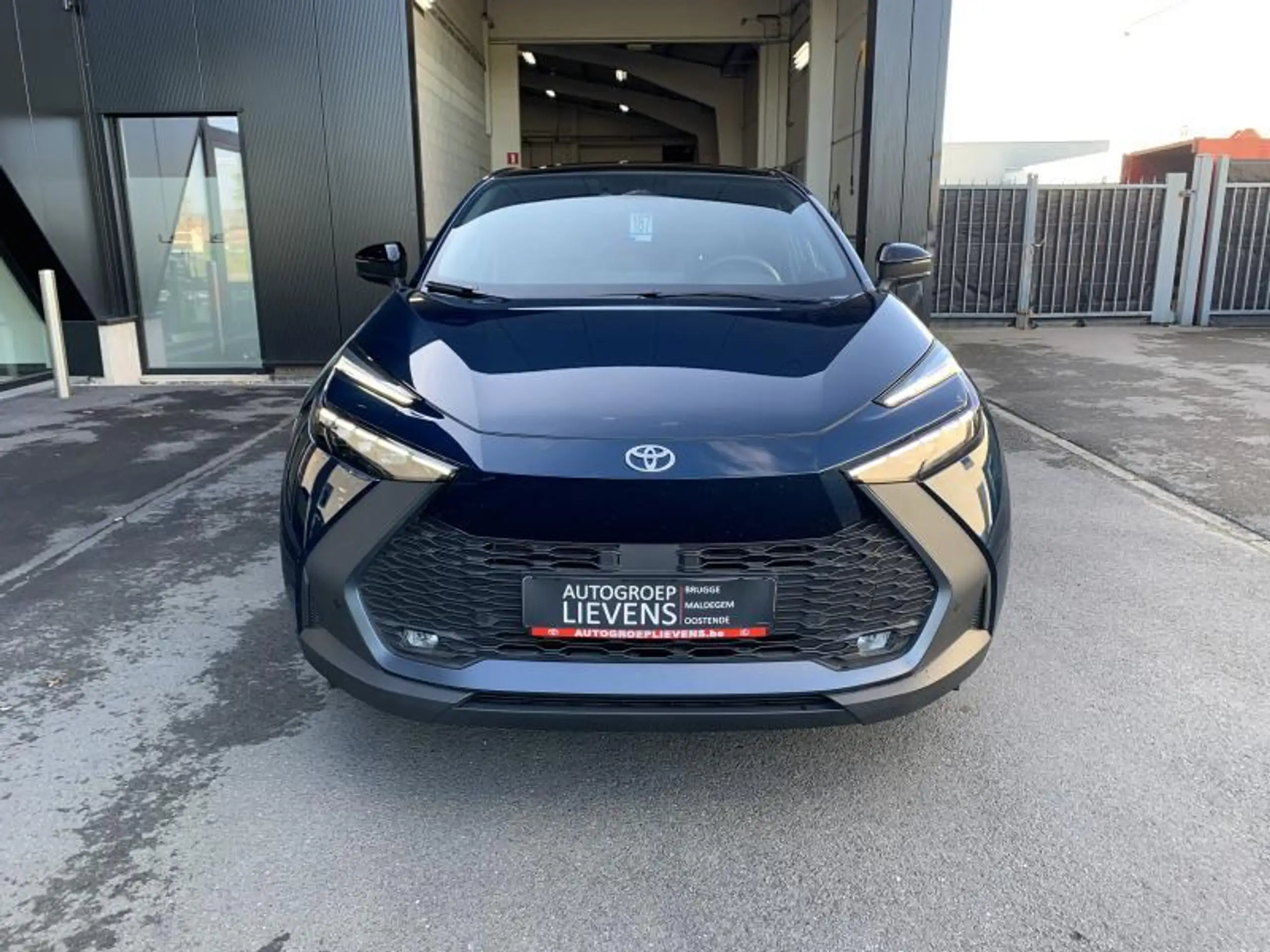 Toyota - C-HR