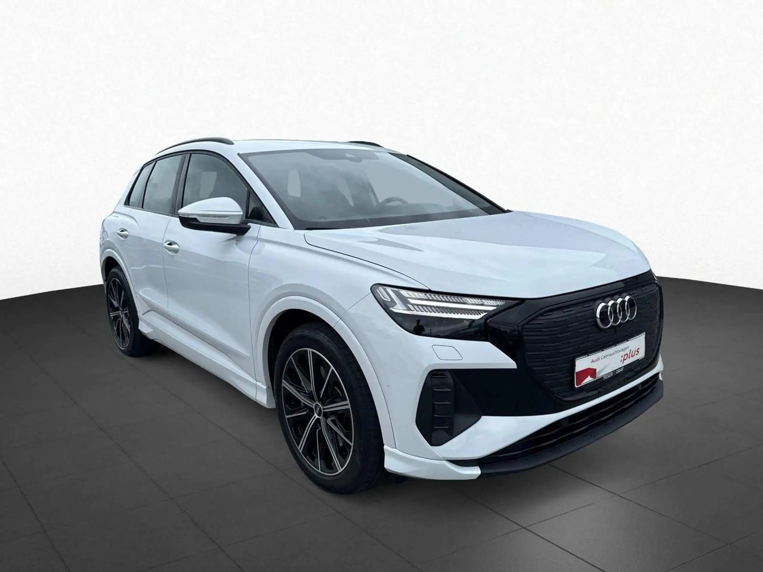 Audi - Q4 e-tron