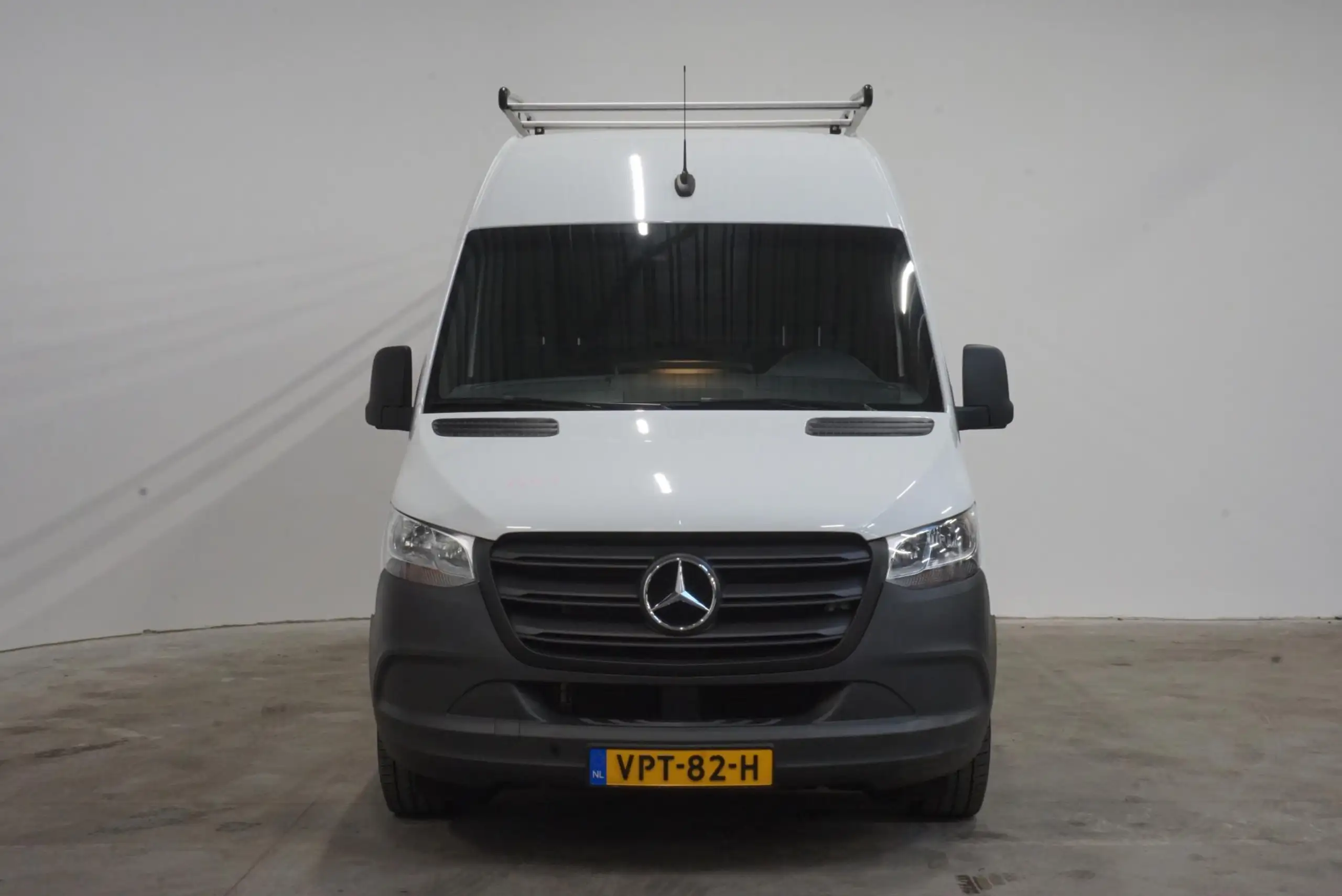 Mercedes-Benz - Sprinter