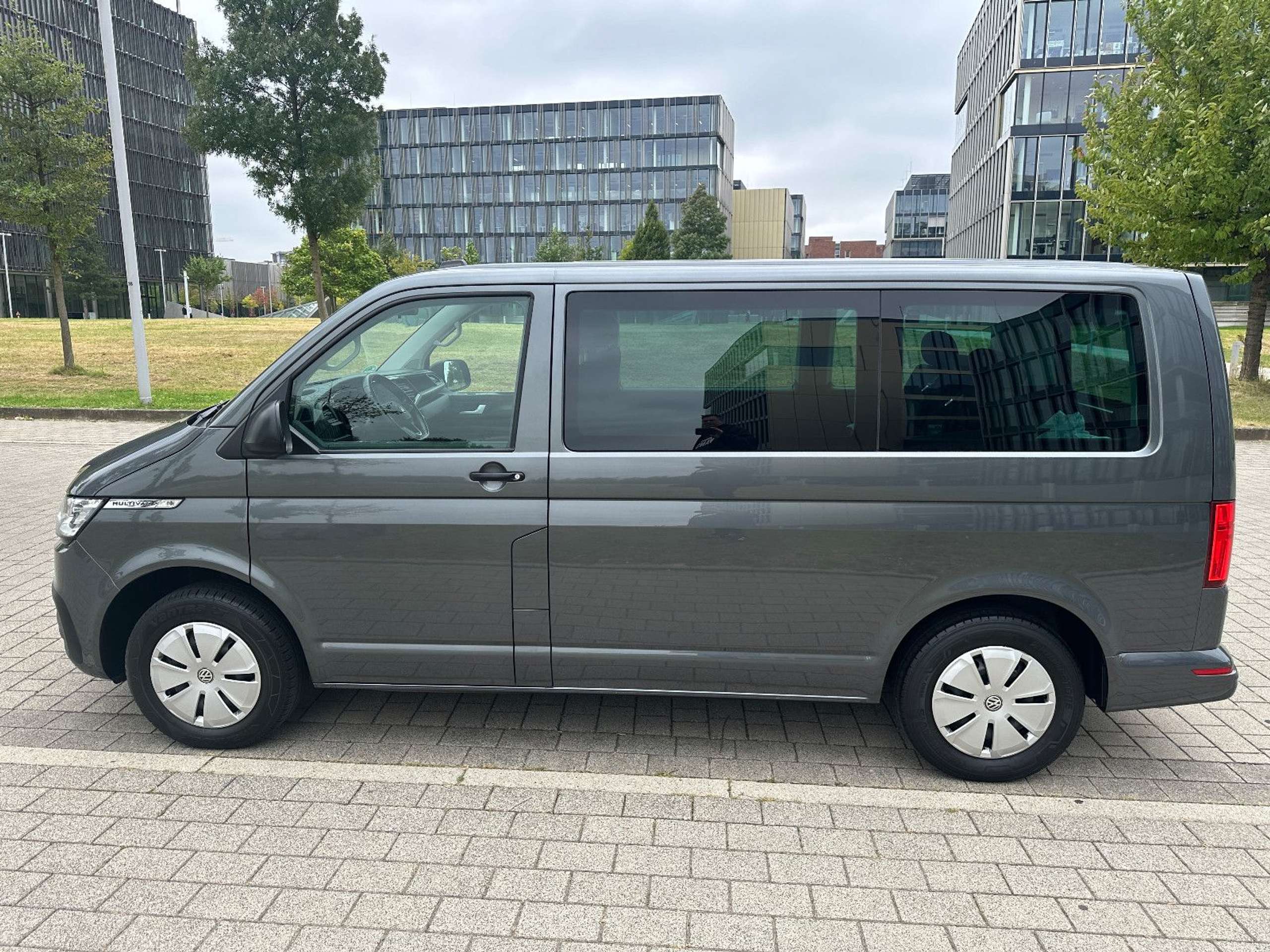 Volkswagen - T6 Multivan