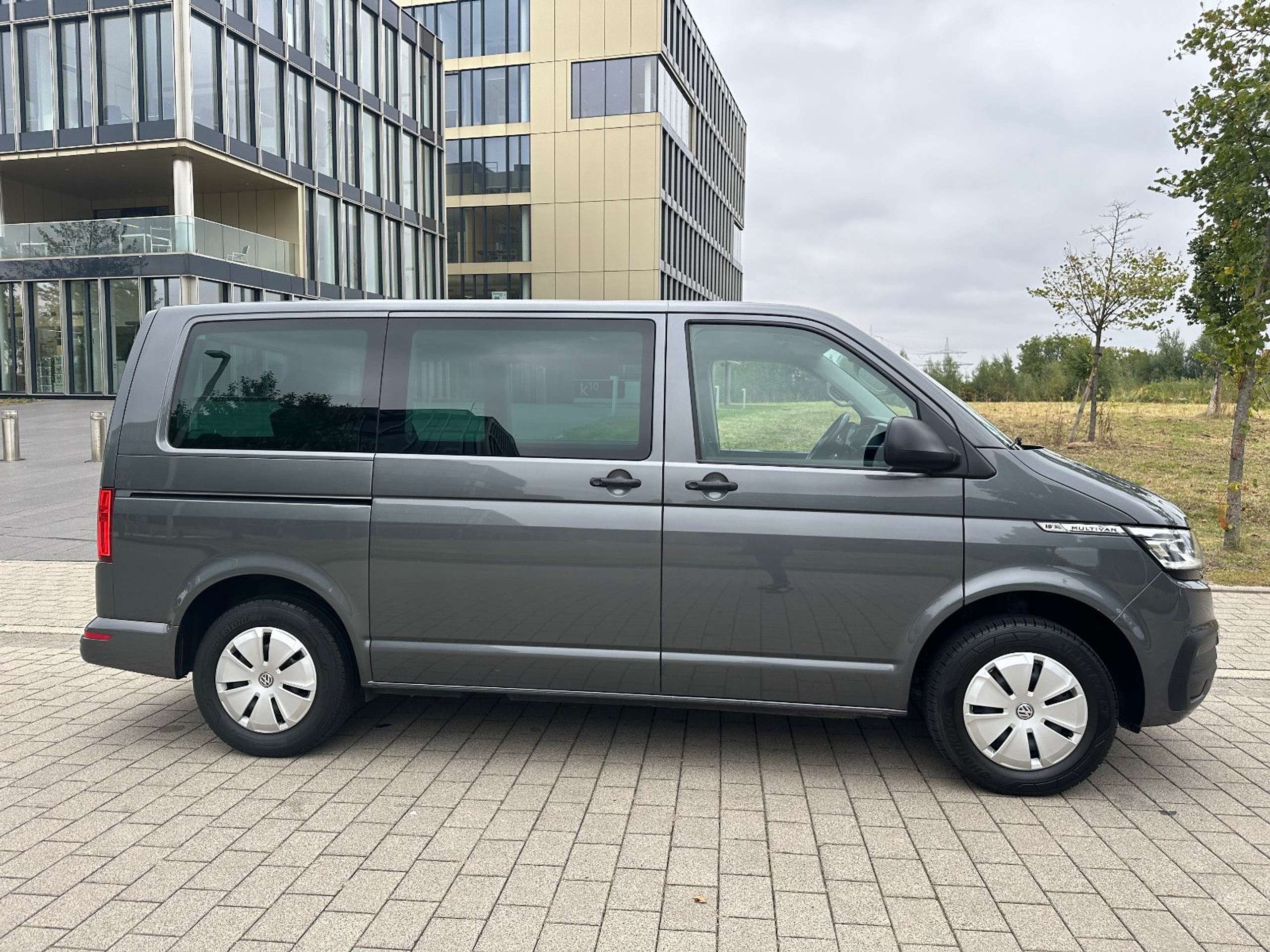 Volkswagen - T6 Multivan