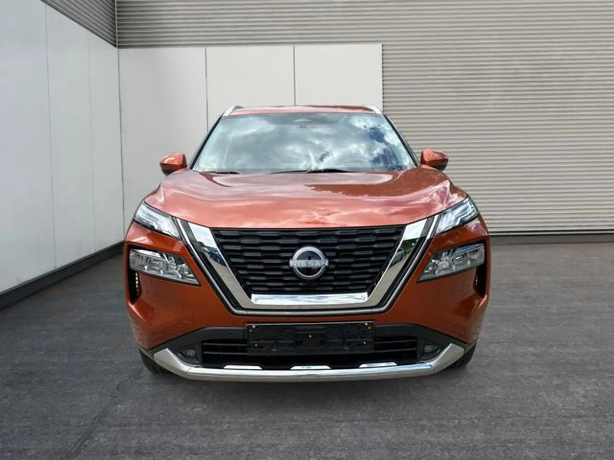 Nissan - X-Trail