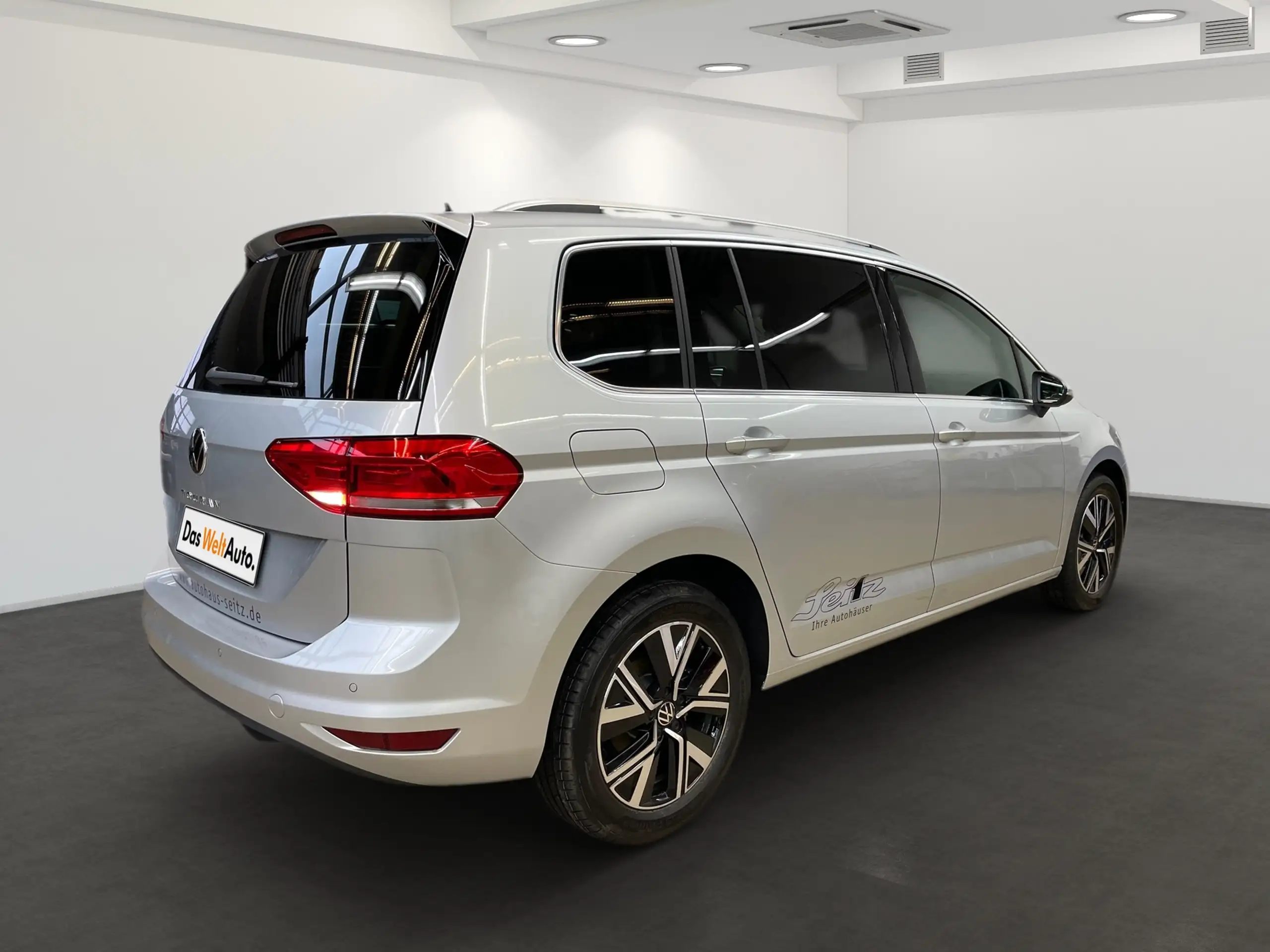 Volkswagen - Touran