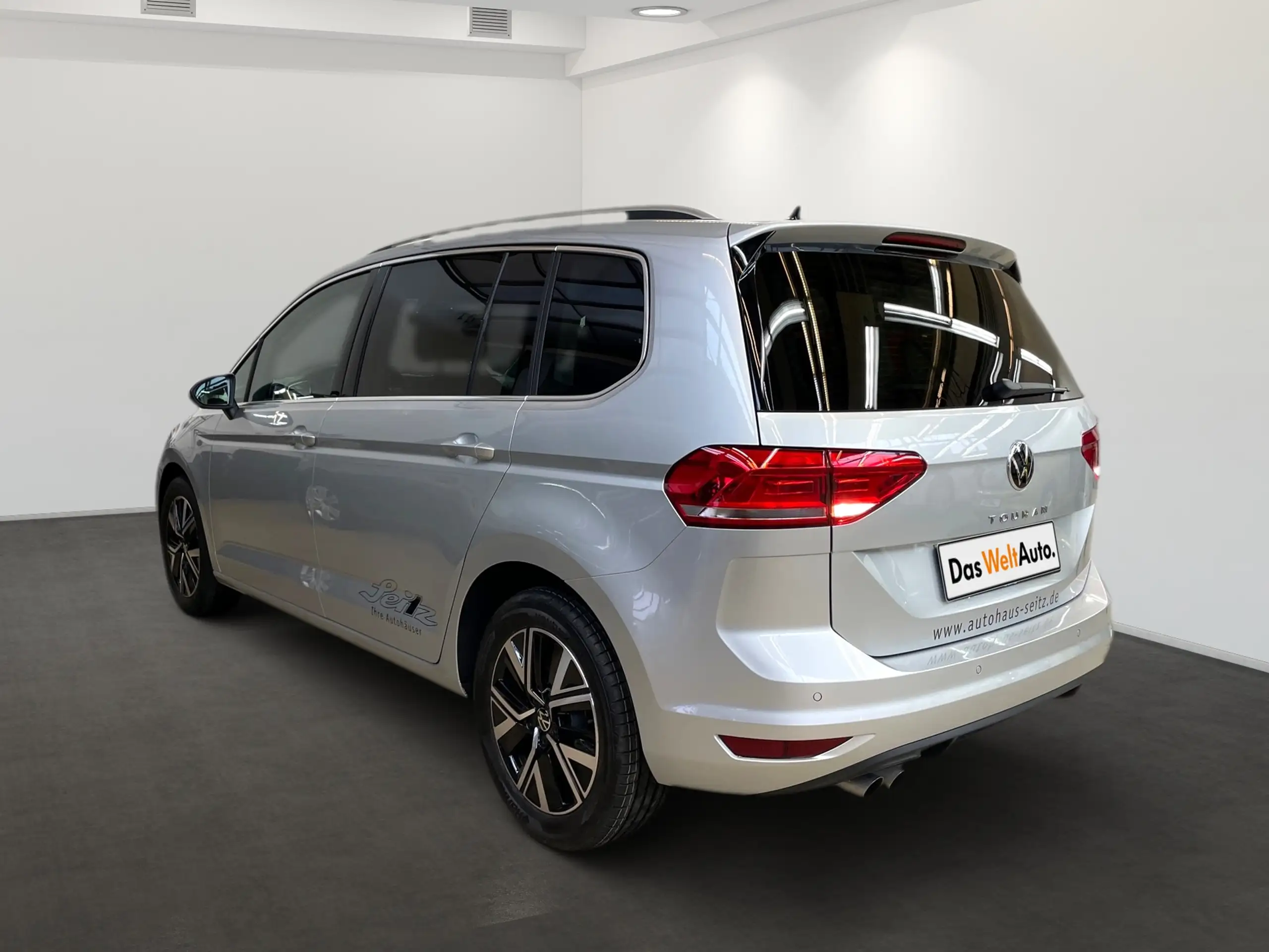 Volkswagen - Touran