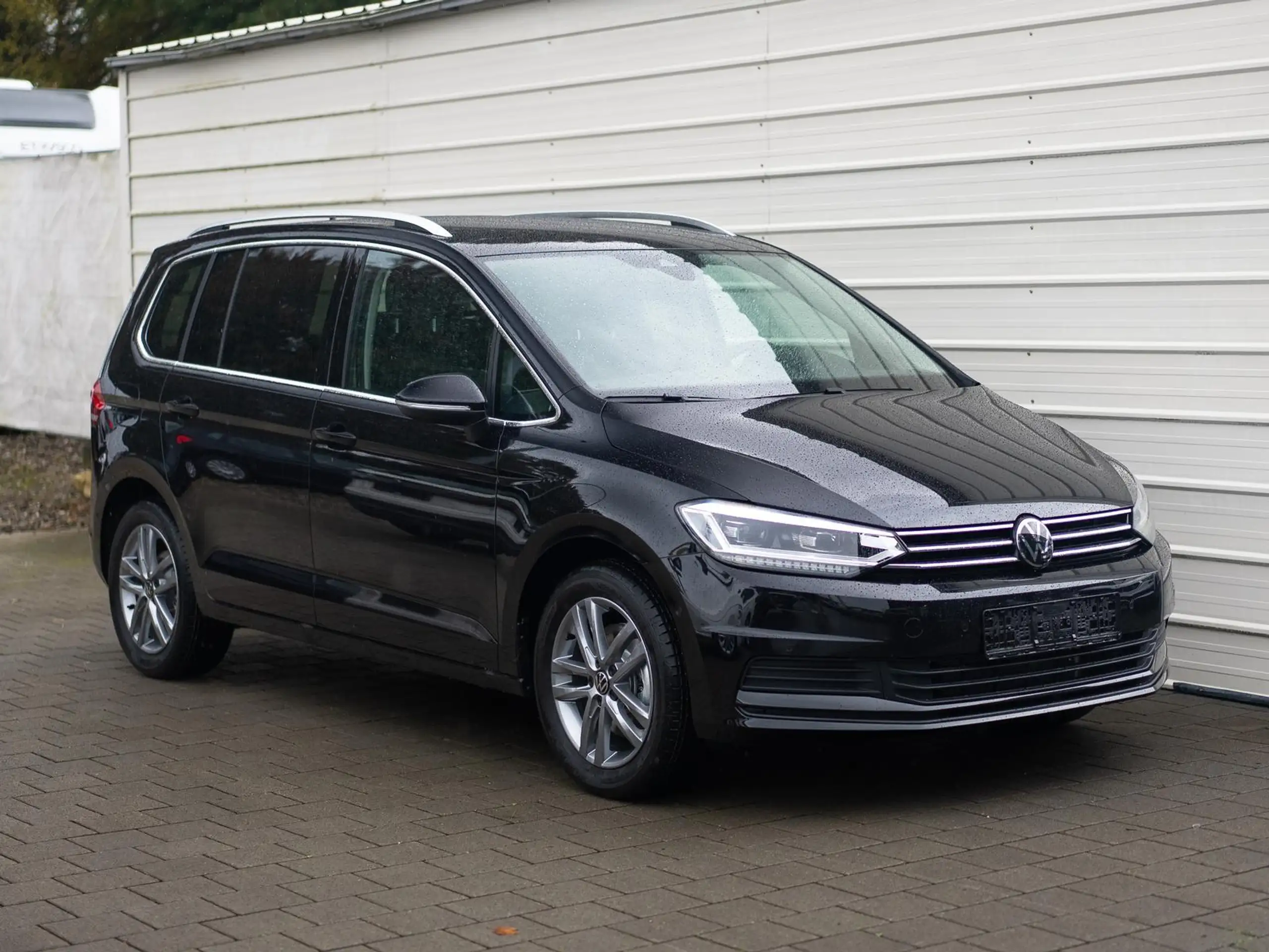 Volkswagen - Touran