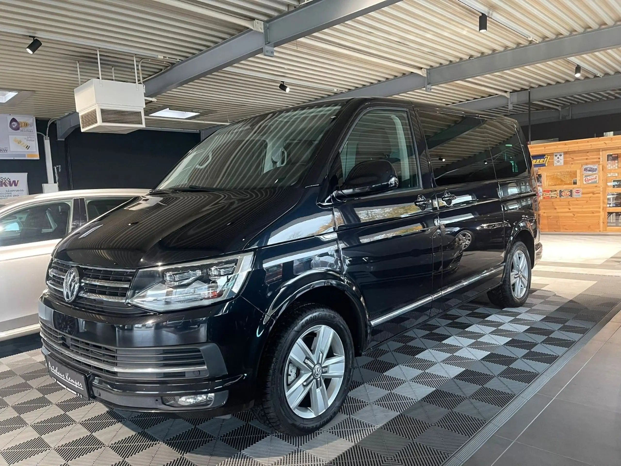 Volkswagen T6 Multivan 2016