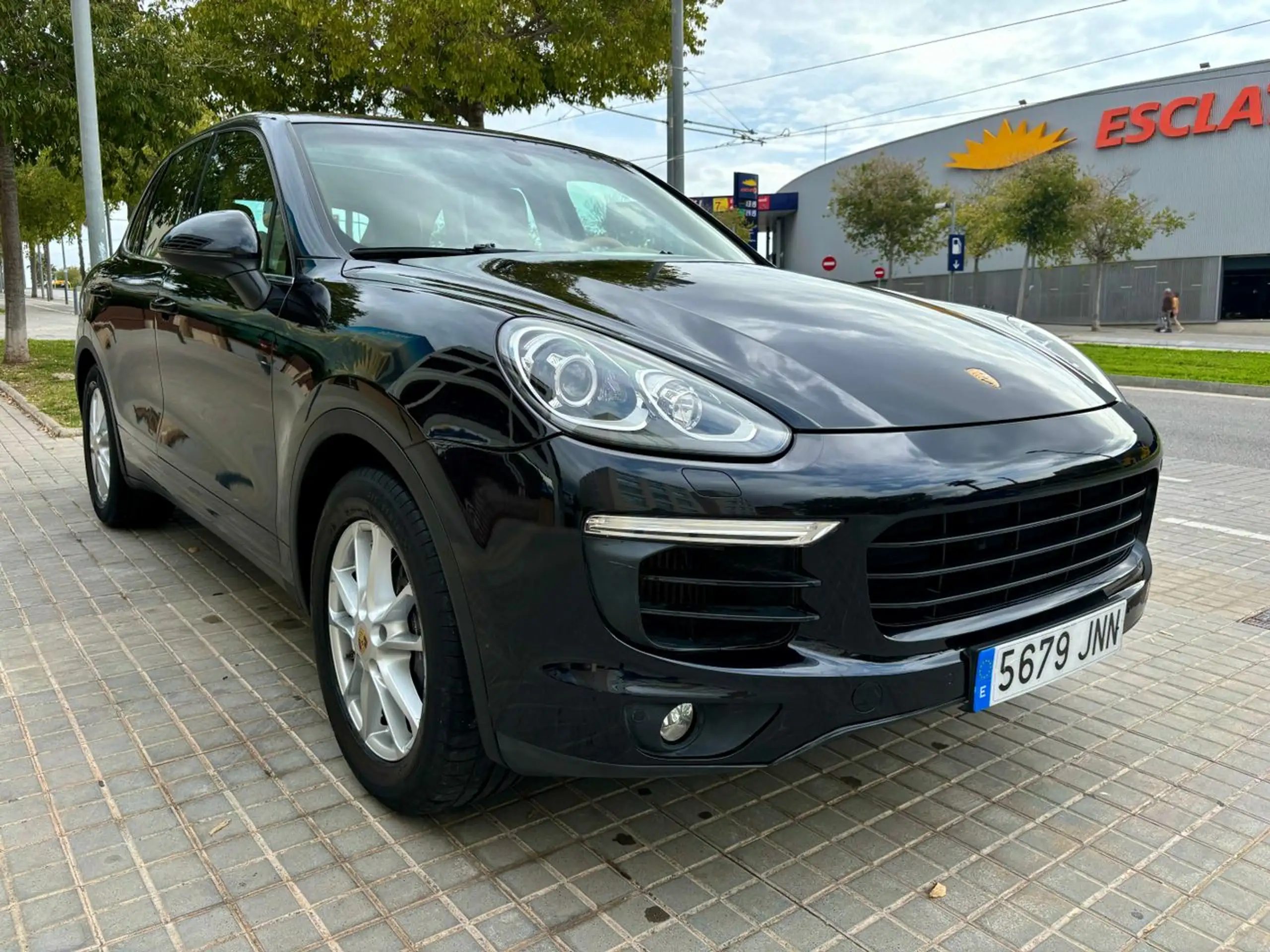 Porsche - Cayenne