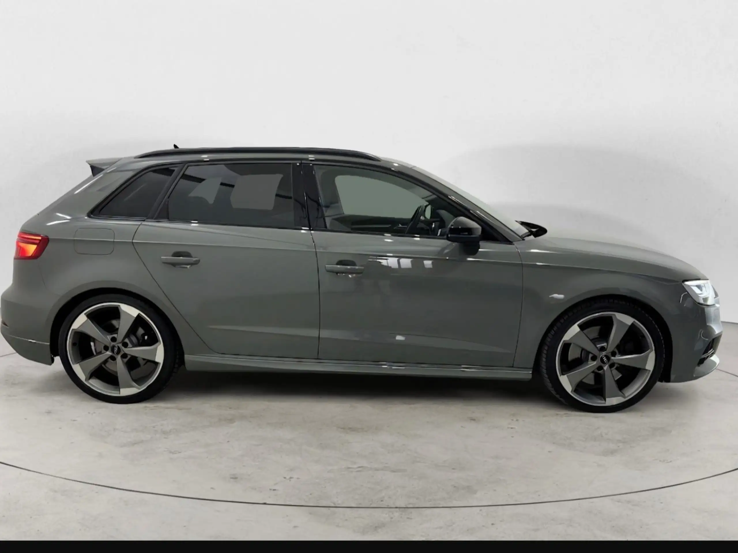 Audi - S3