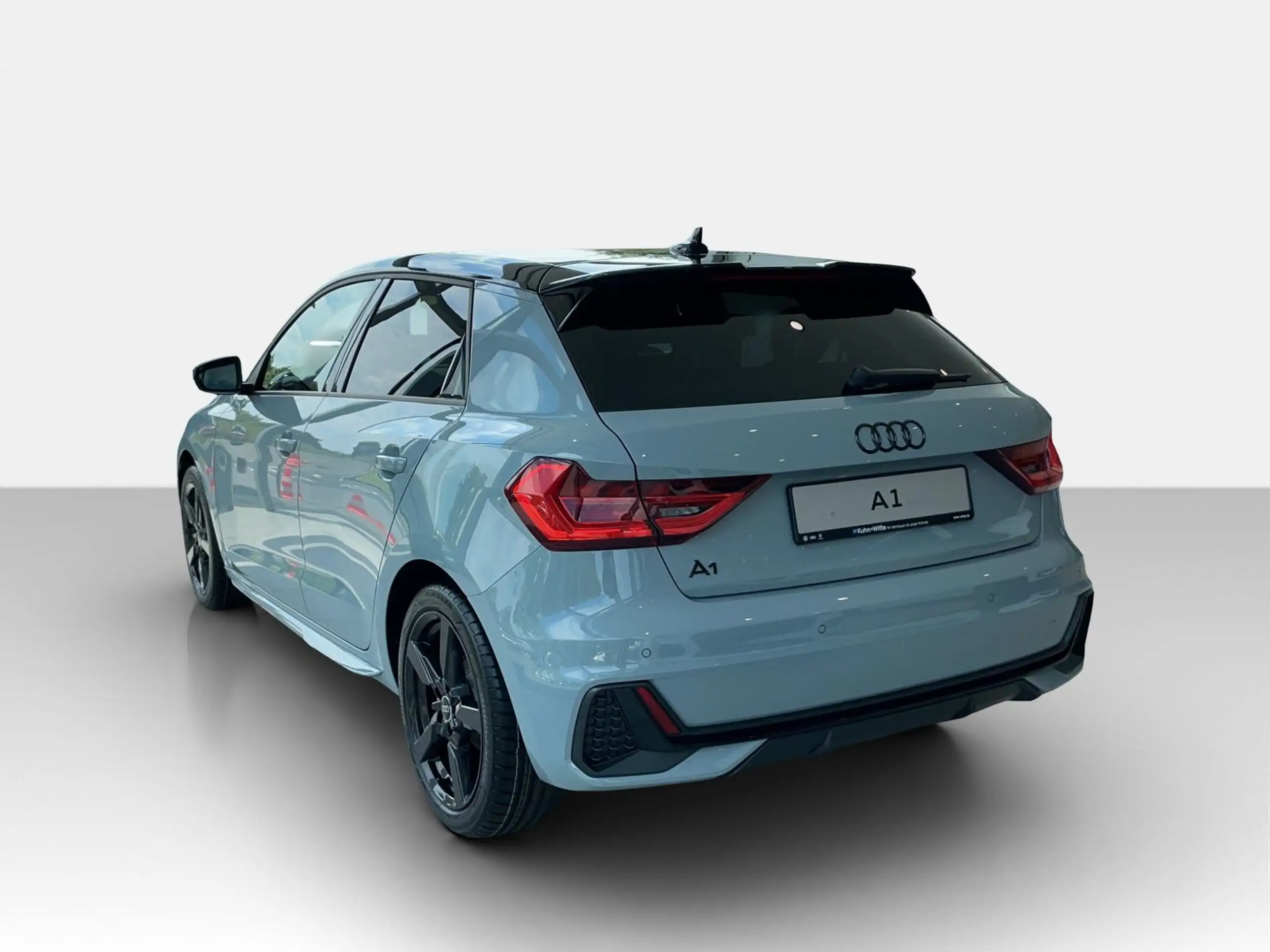 Audi - A1