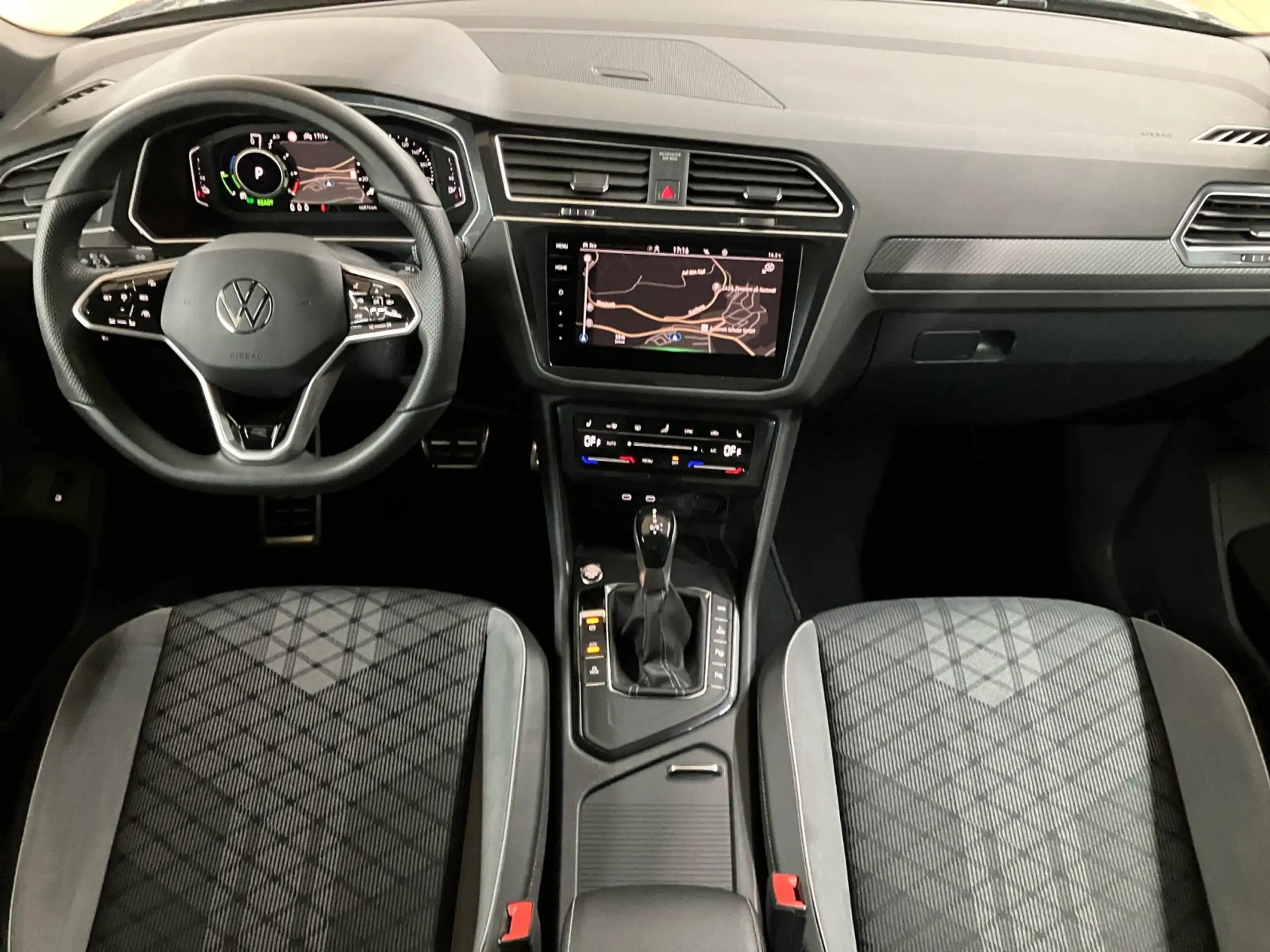 Volkswagen - Tiguan