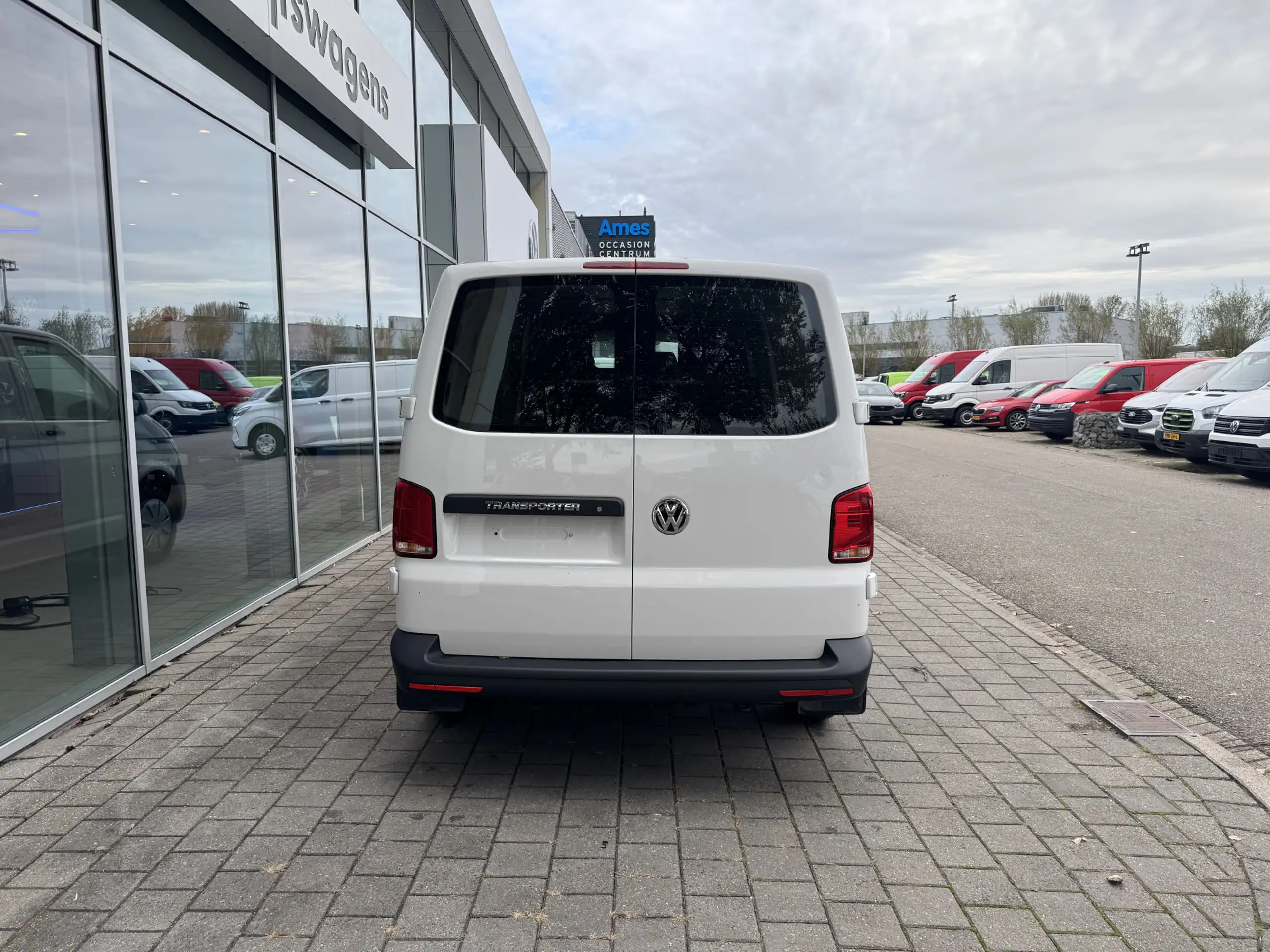 Volkswagen - T6.1 Transporter