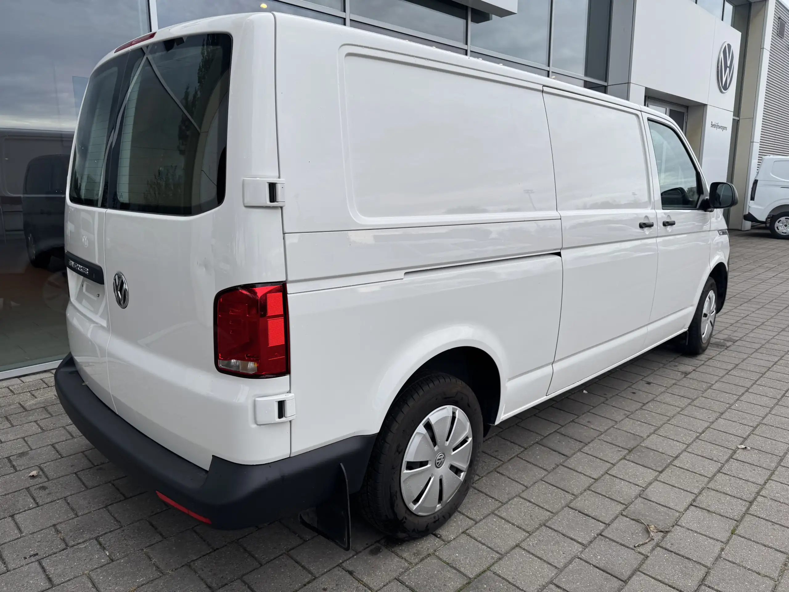 Volkswagen - T6.1 Transporter