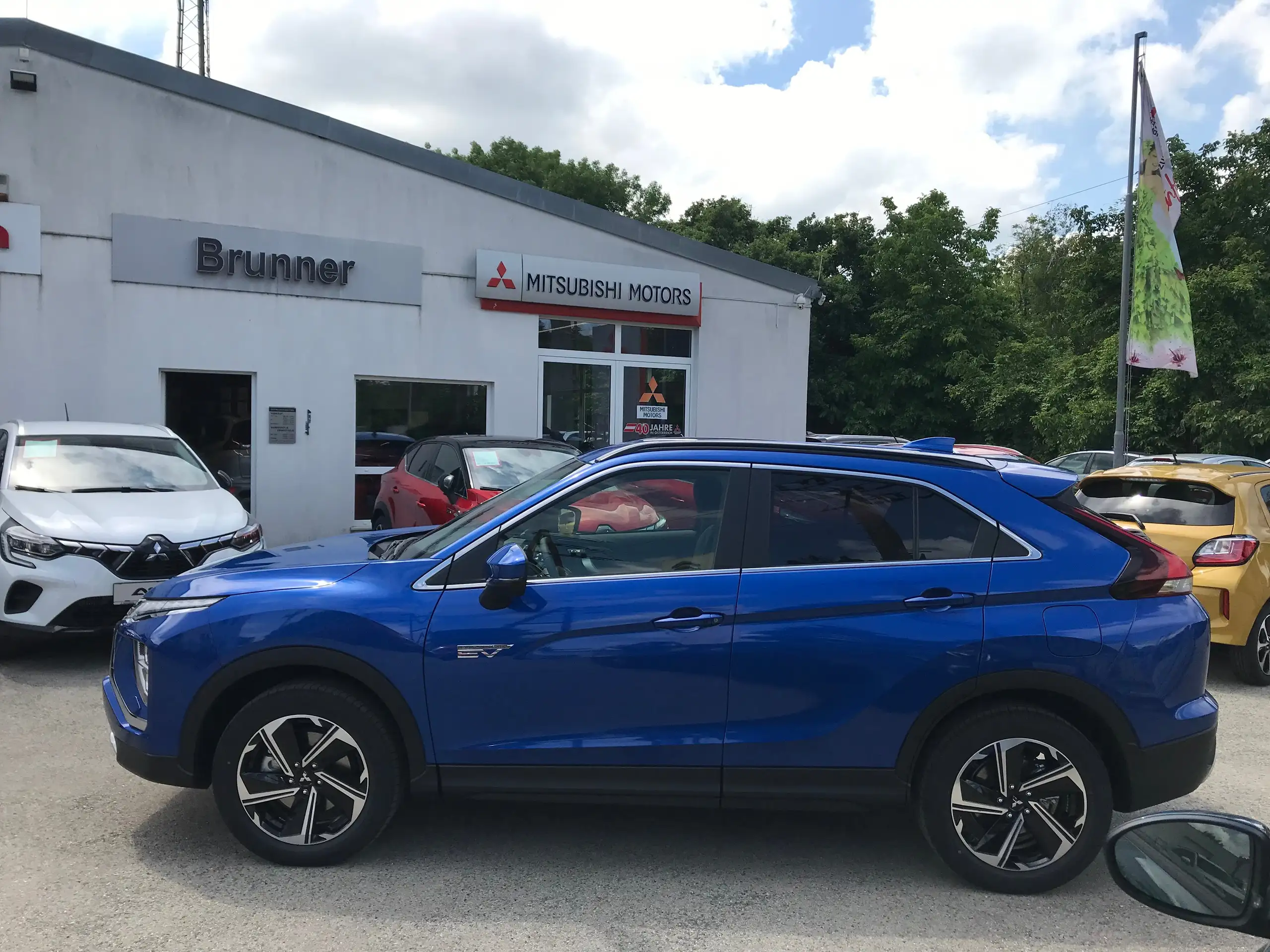 Mitsubishi - Eclipse Cross