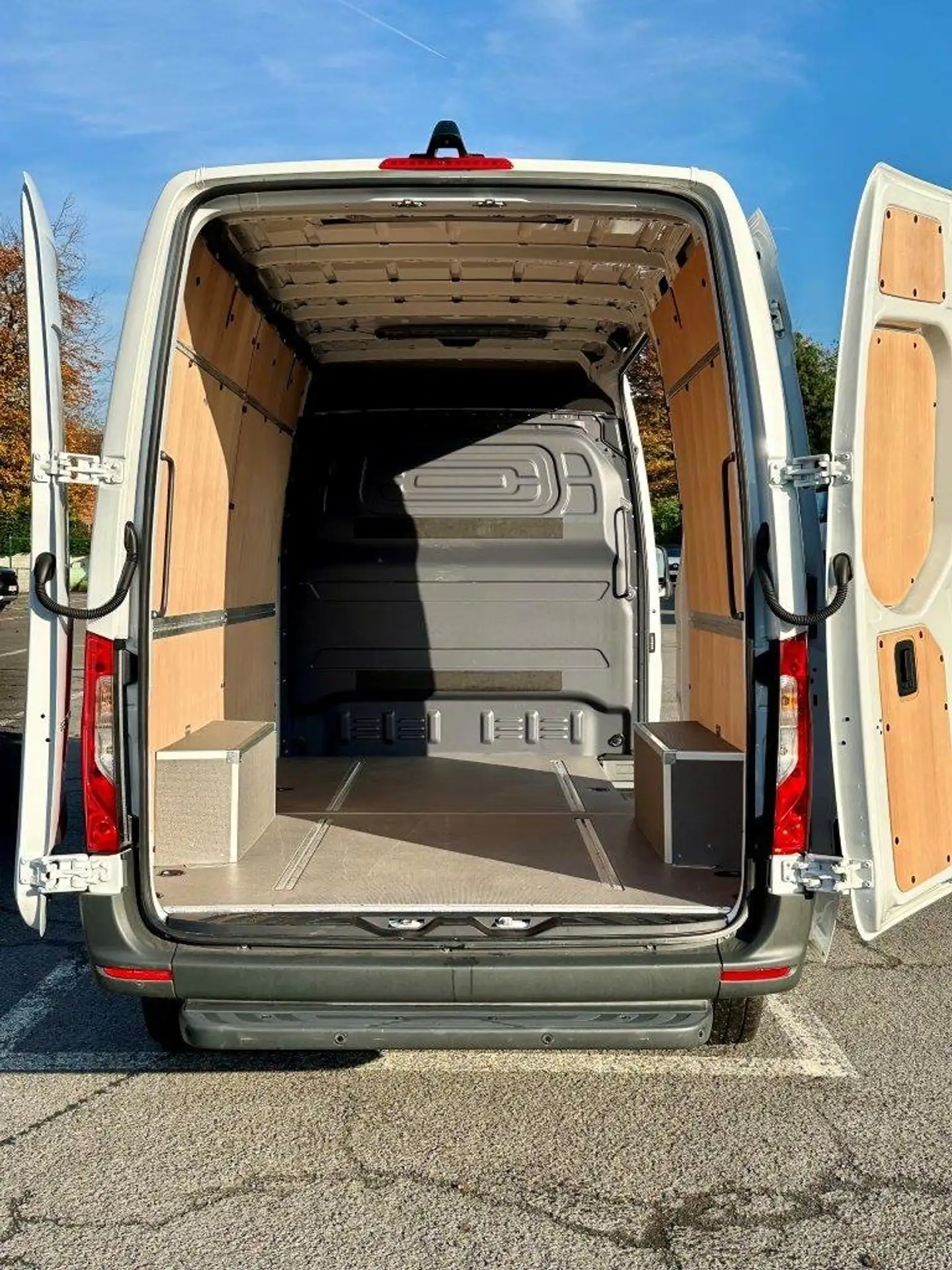 Mercedes-Benz - Sprinter