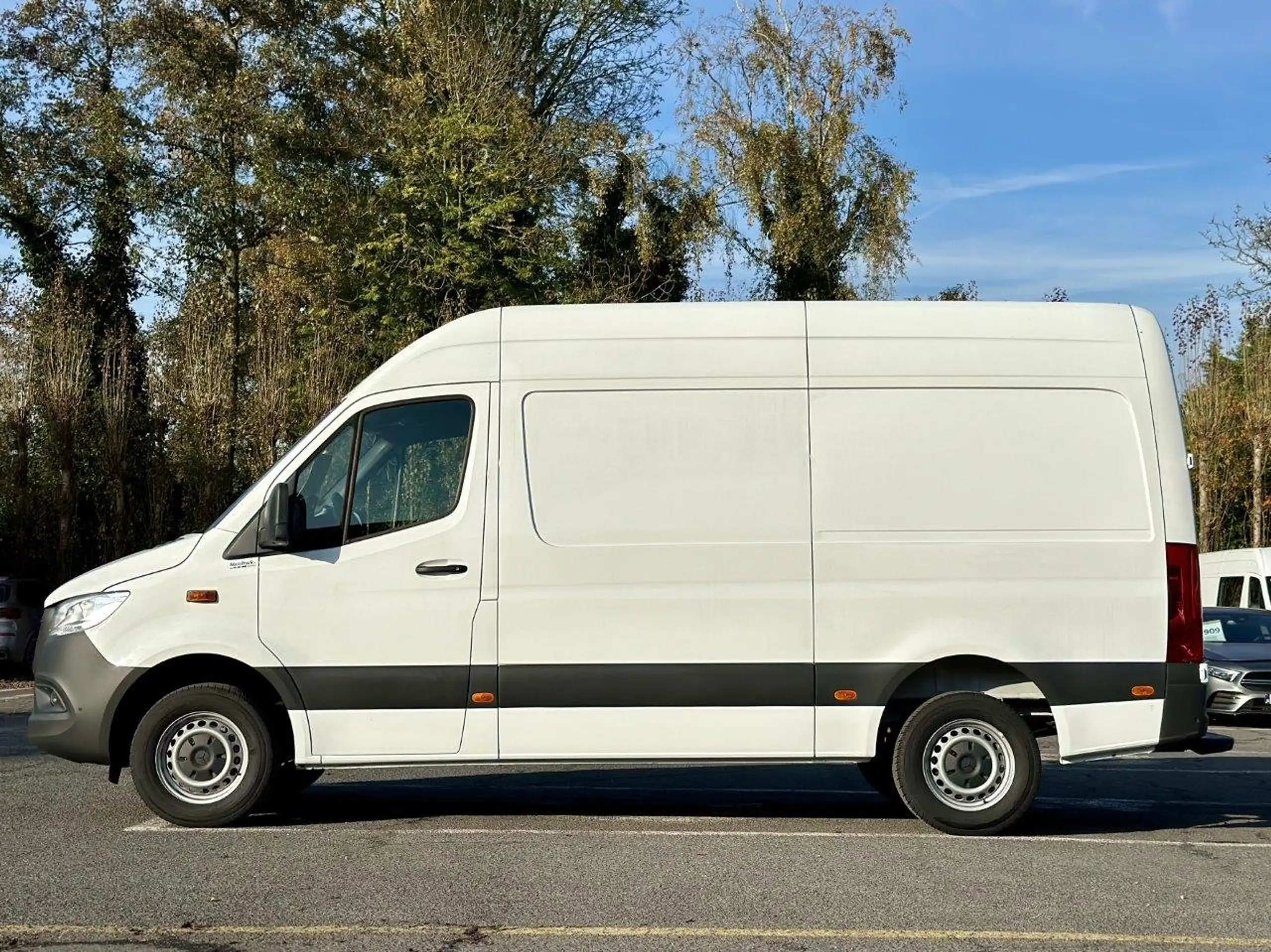 Mercedes-Benz - Sprinter