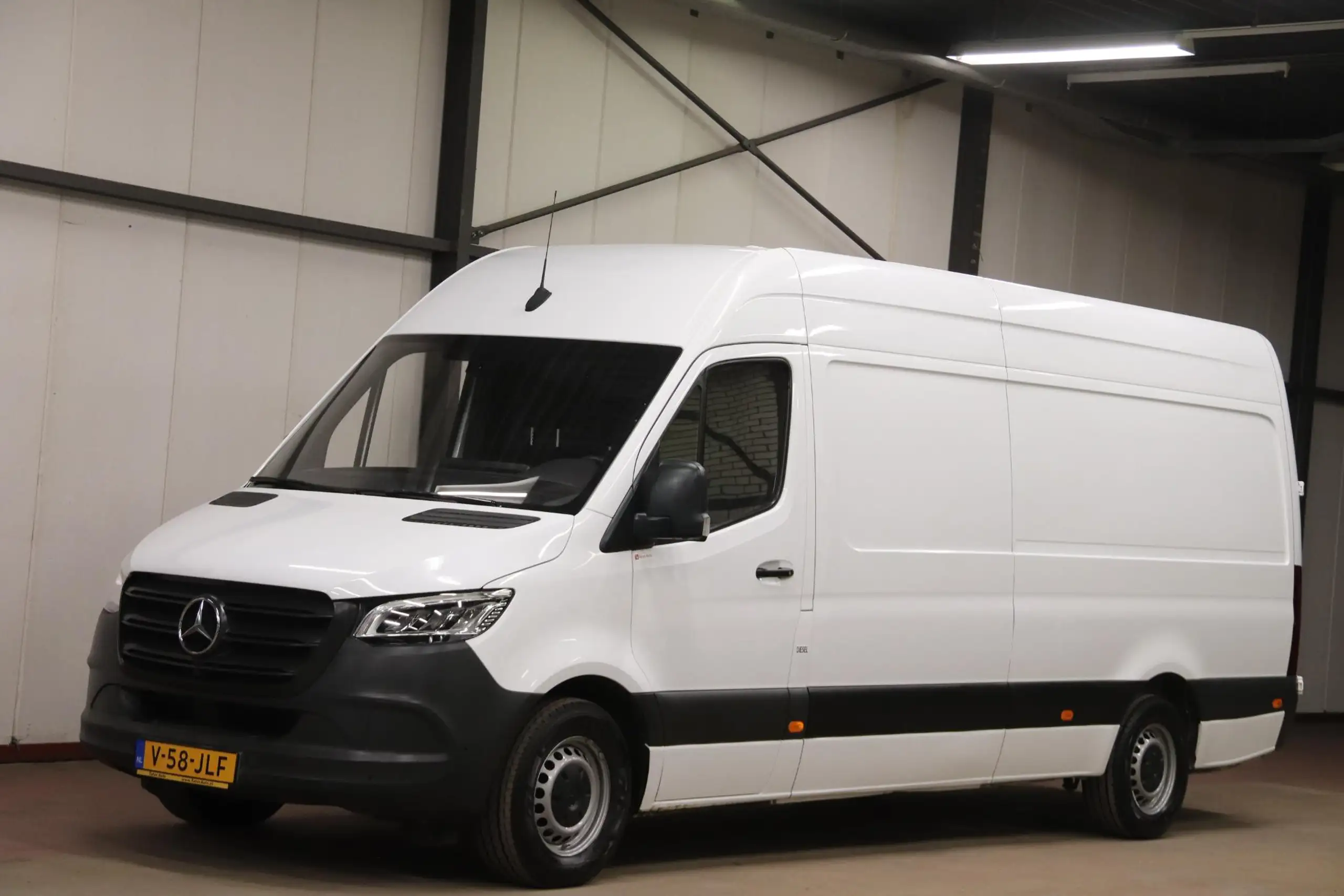 Mercedes-Benz - Sprinter