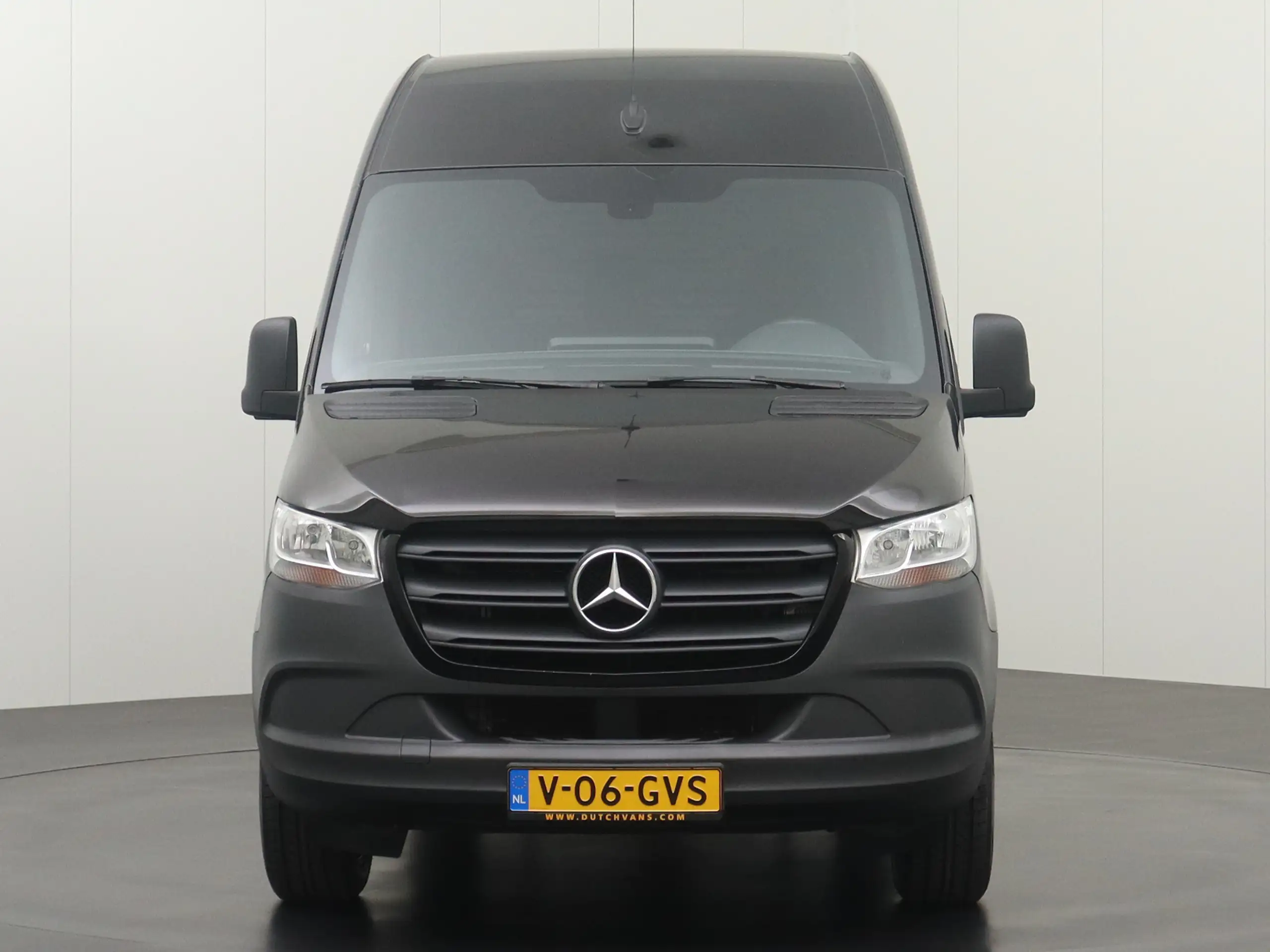 Mercedes-Benz - Sprinter