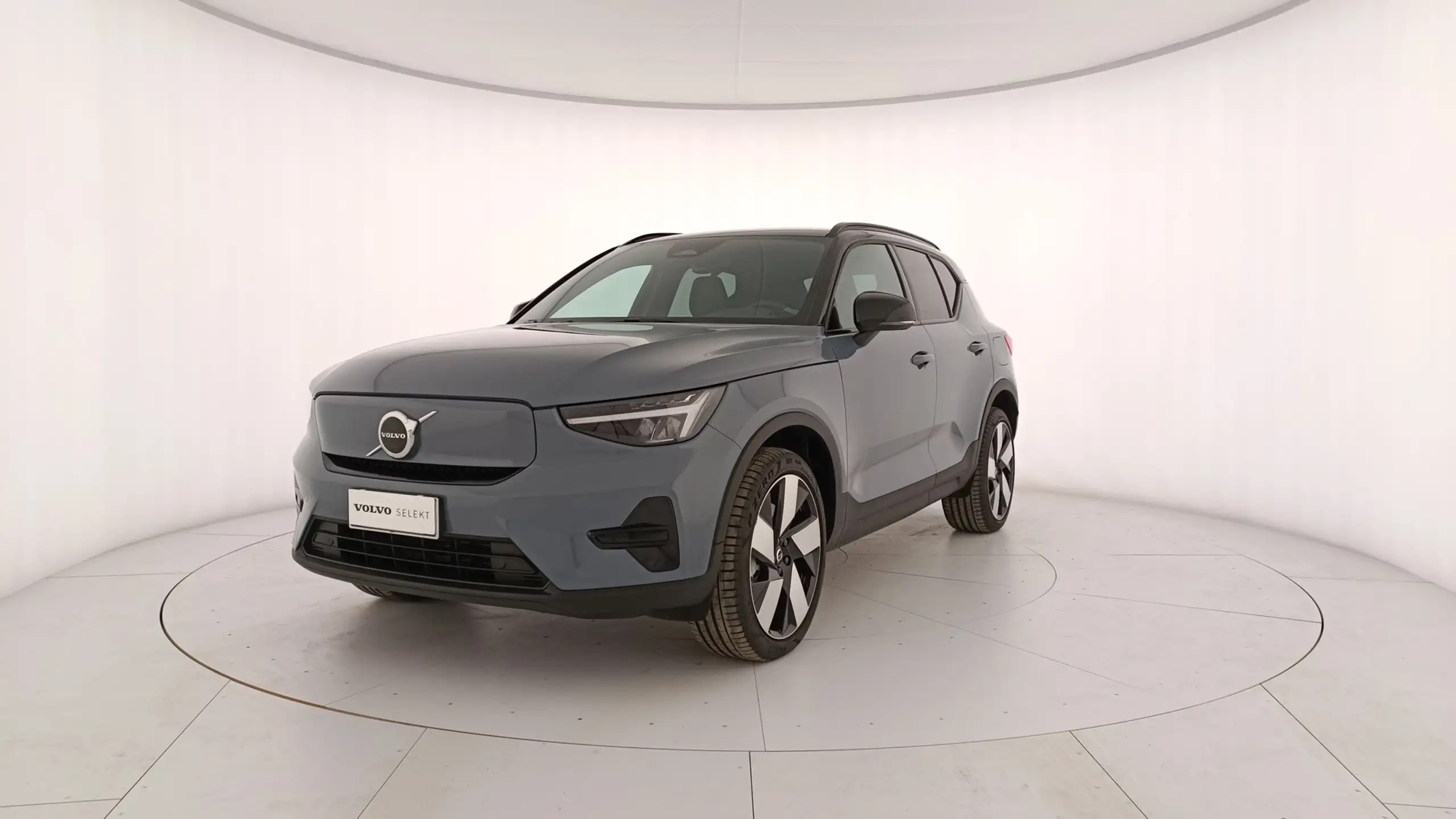 Volvo XC40 2022