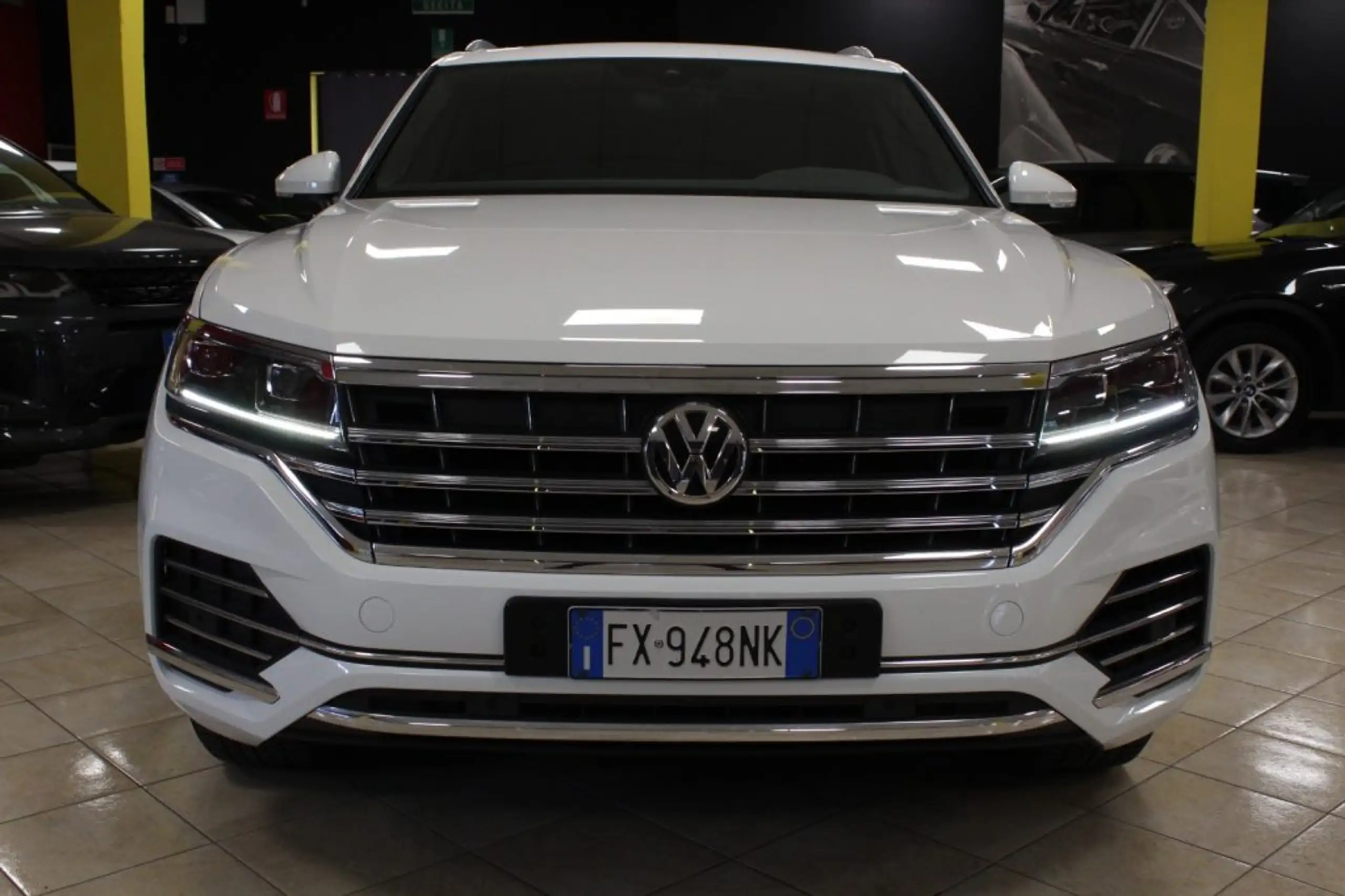 Volkswagen - Touareg