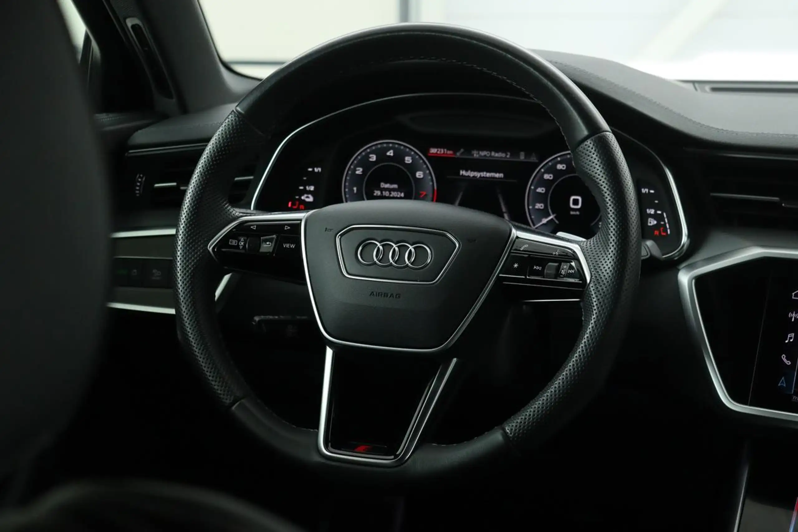 Audi - A6