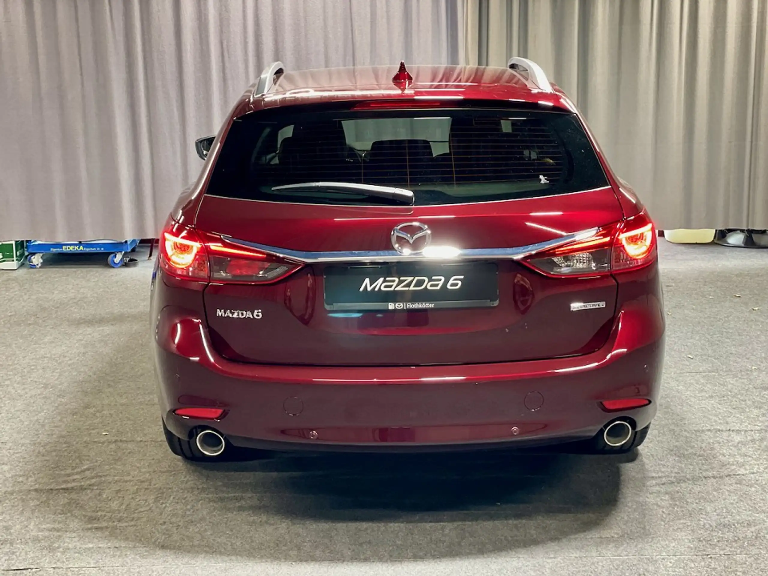 Mazda - 6