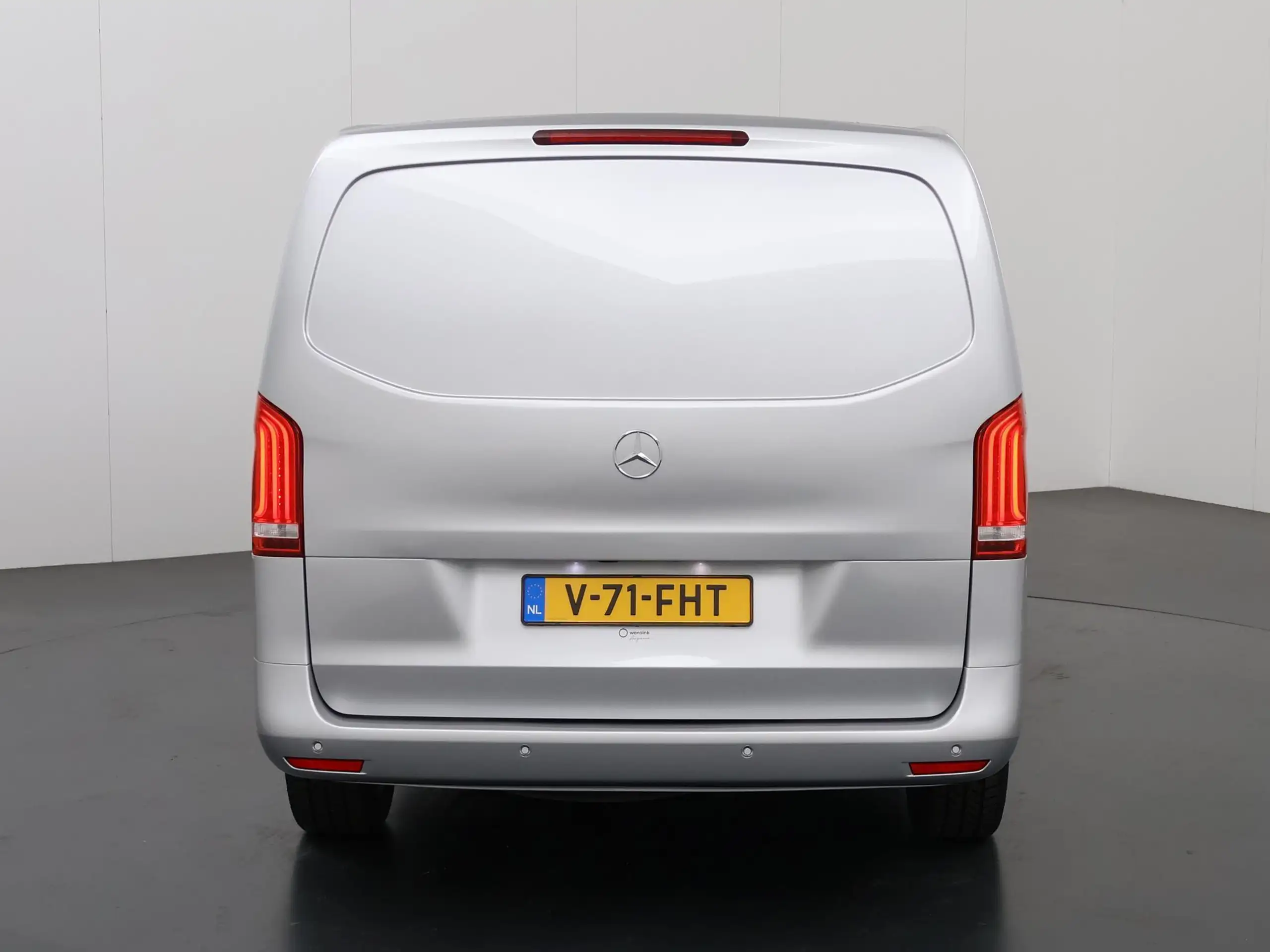 Mercedes-Benz - Vito