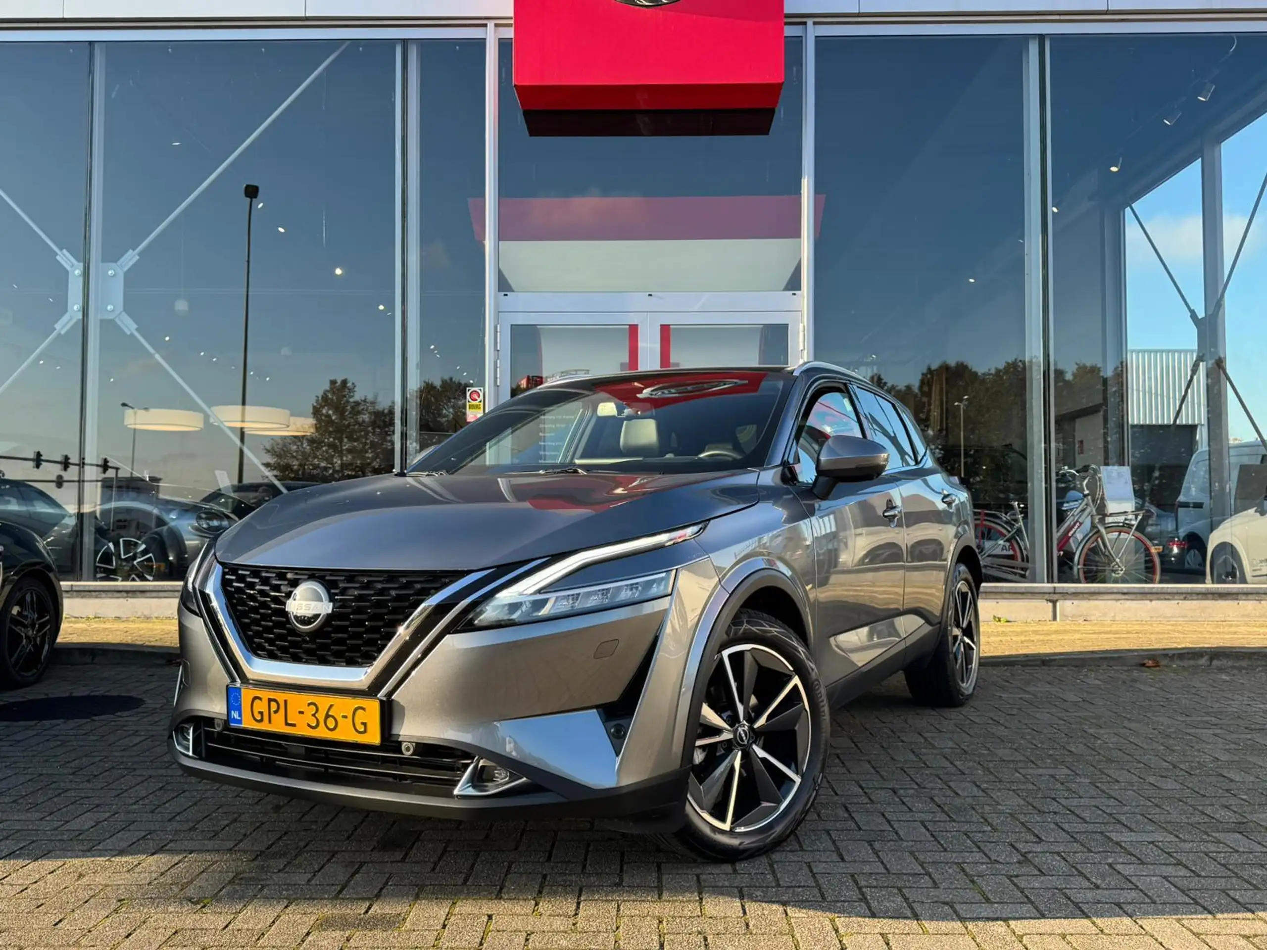 Nissan - Qashqai