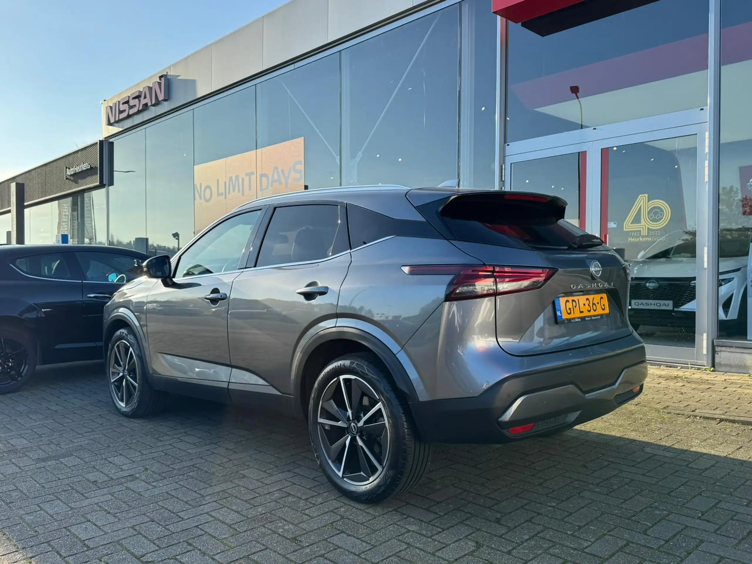 Nissan - Qashqai