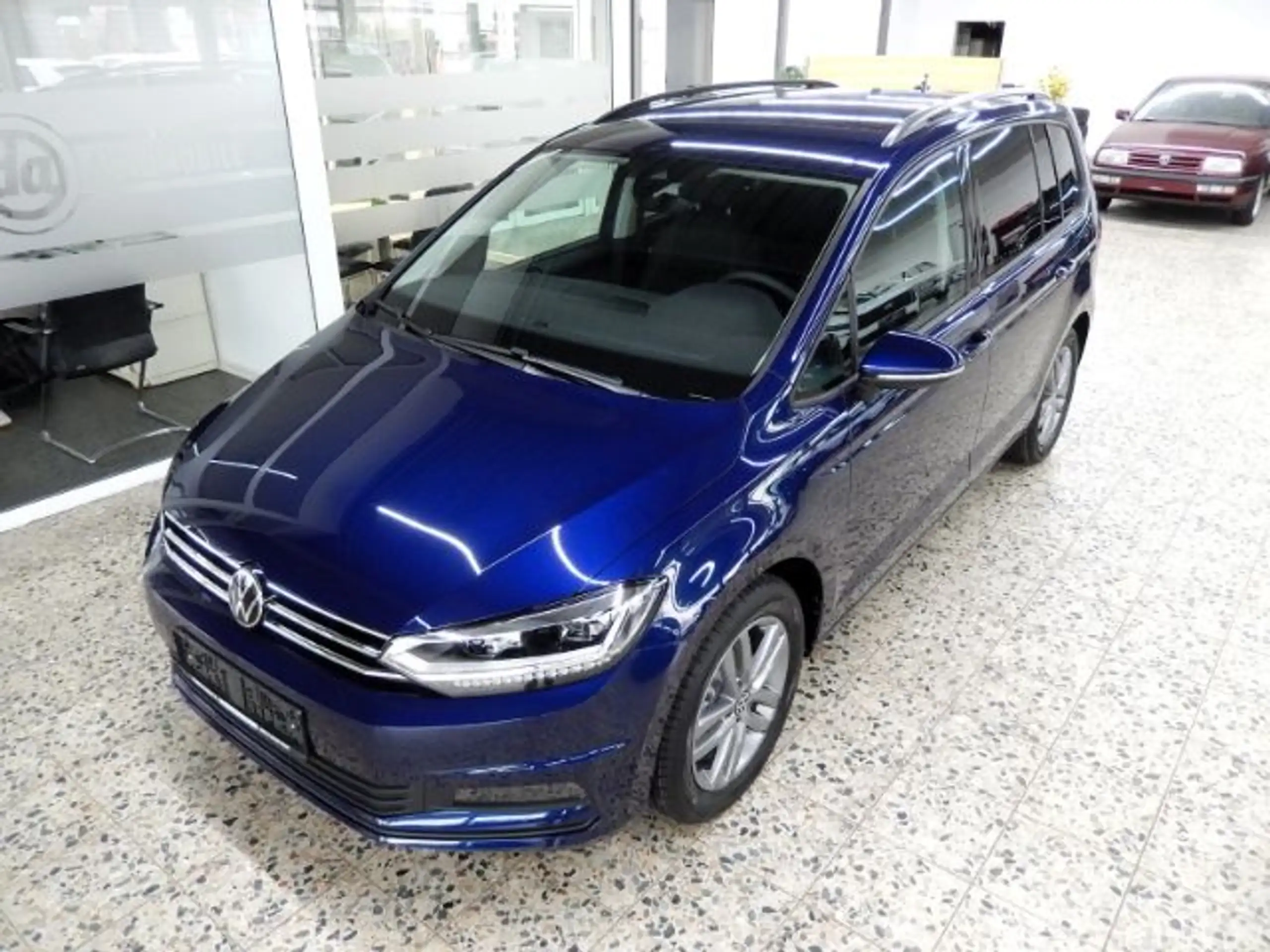 Volkswagen - Touran