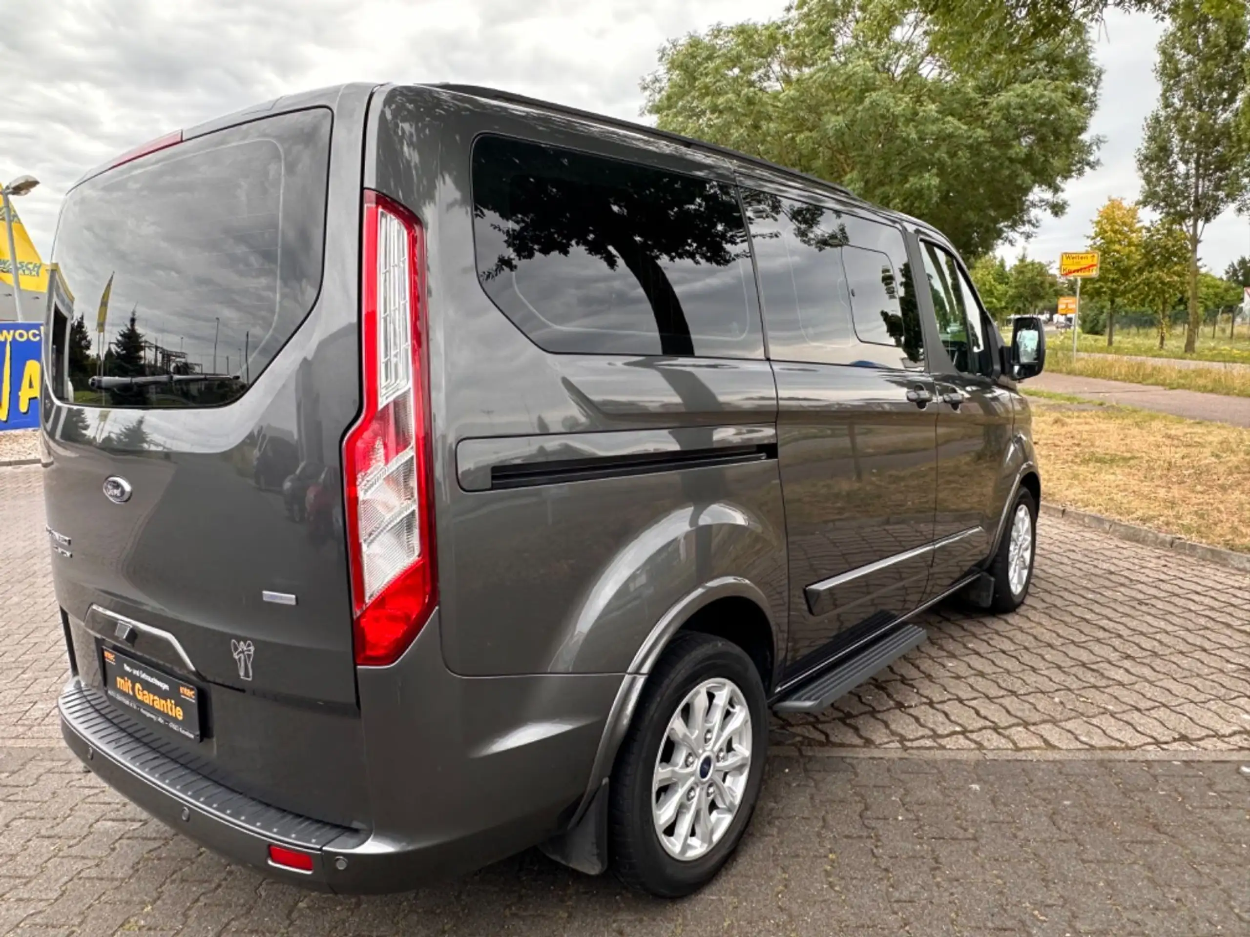 Ford - Tourneo Custom