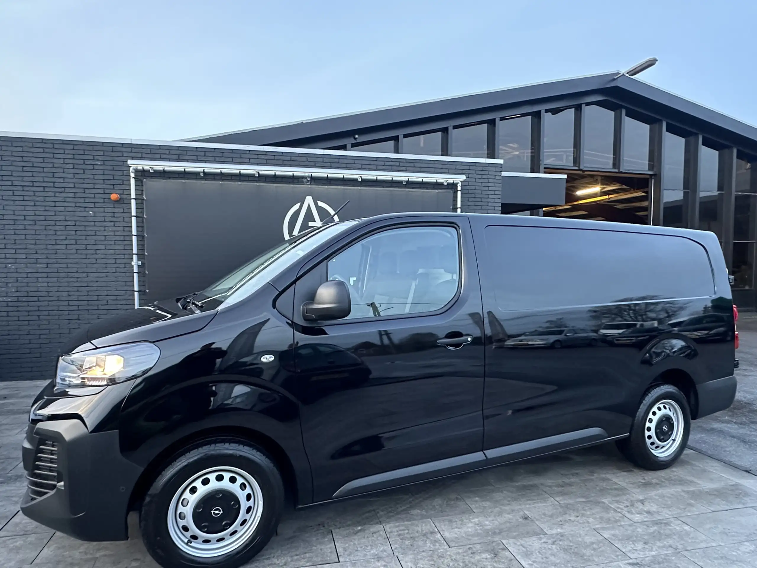 Opel - Vivaro