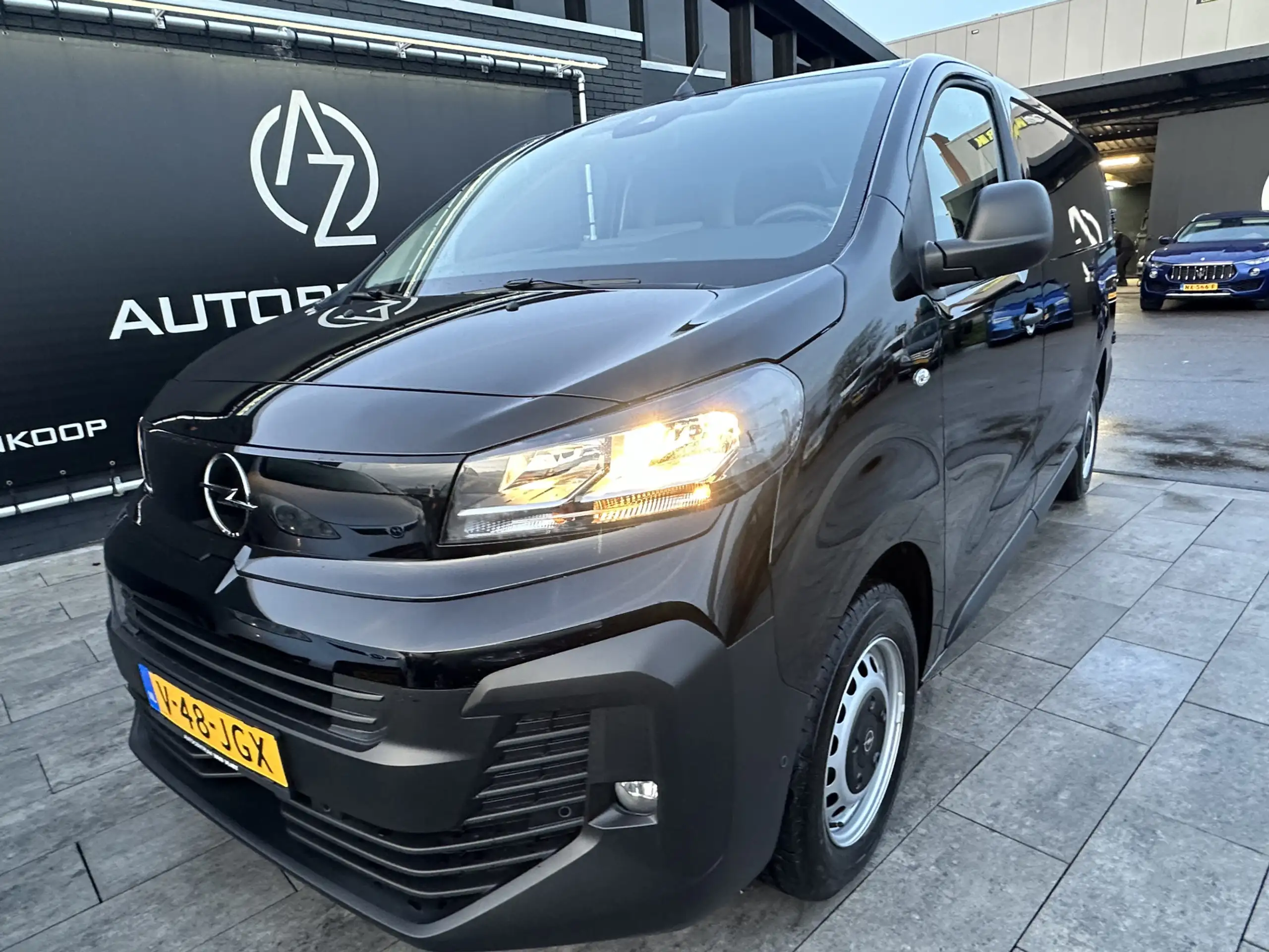 Opel - Vivaro