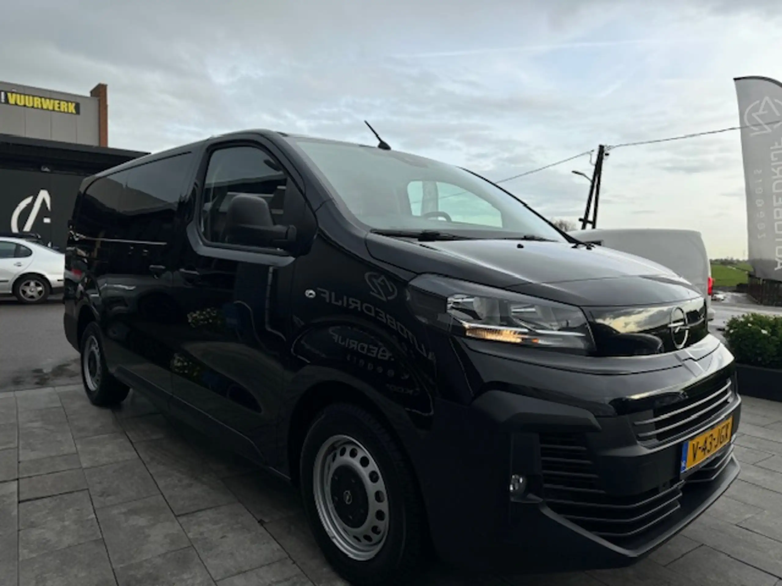 Opel - Vivaro