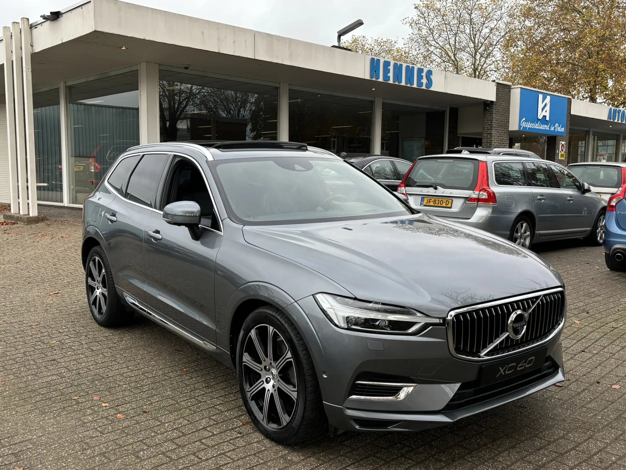 Volvo - XC60