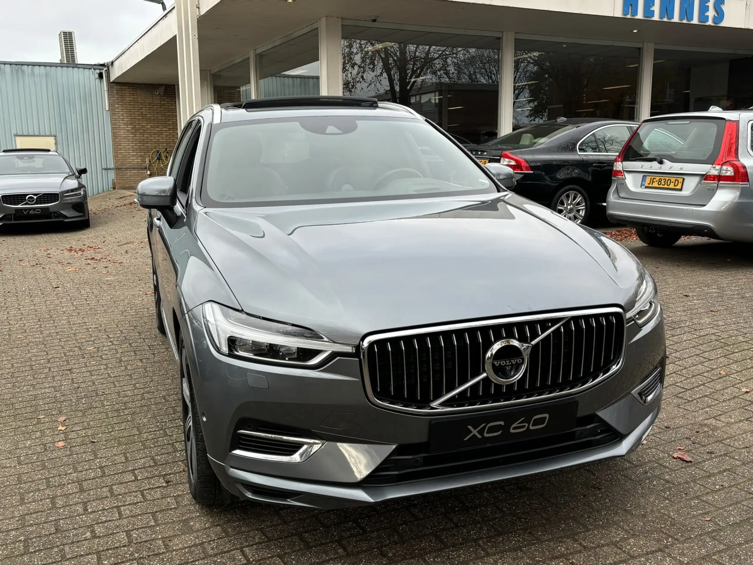 Volvo - XC60