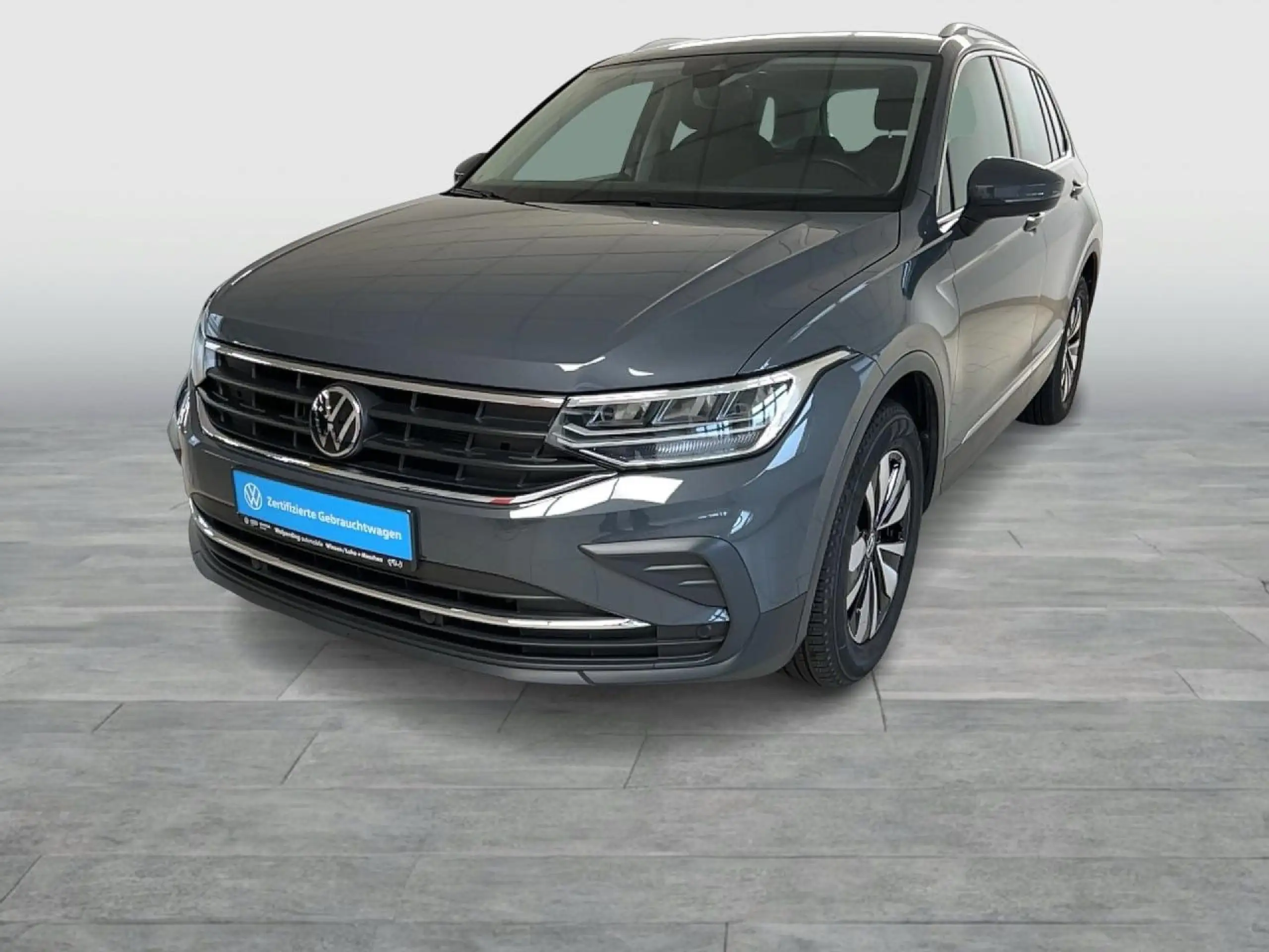 Volkswagen - Tiguan