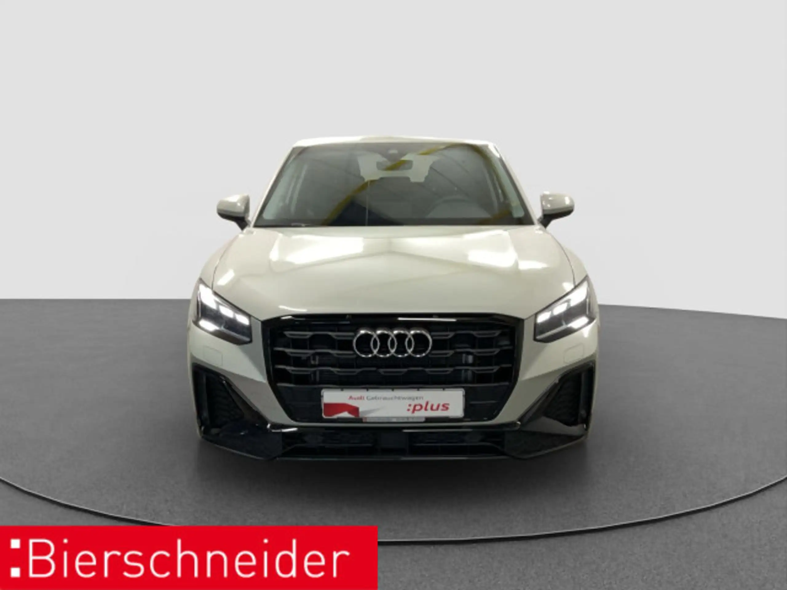 Audi - Q2