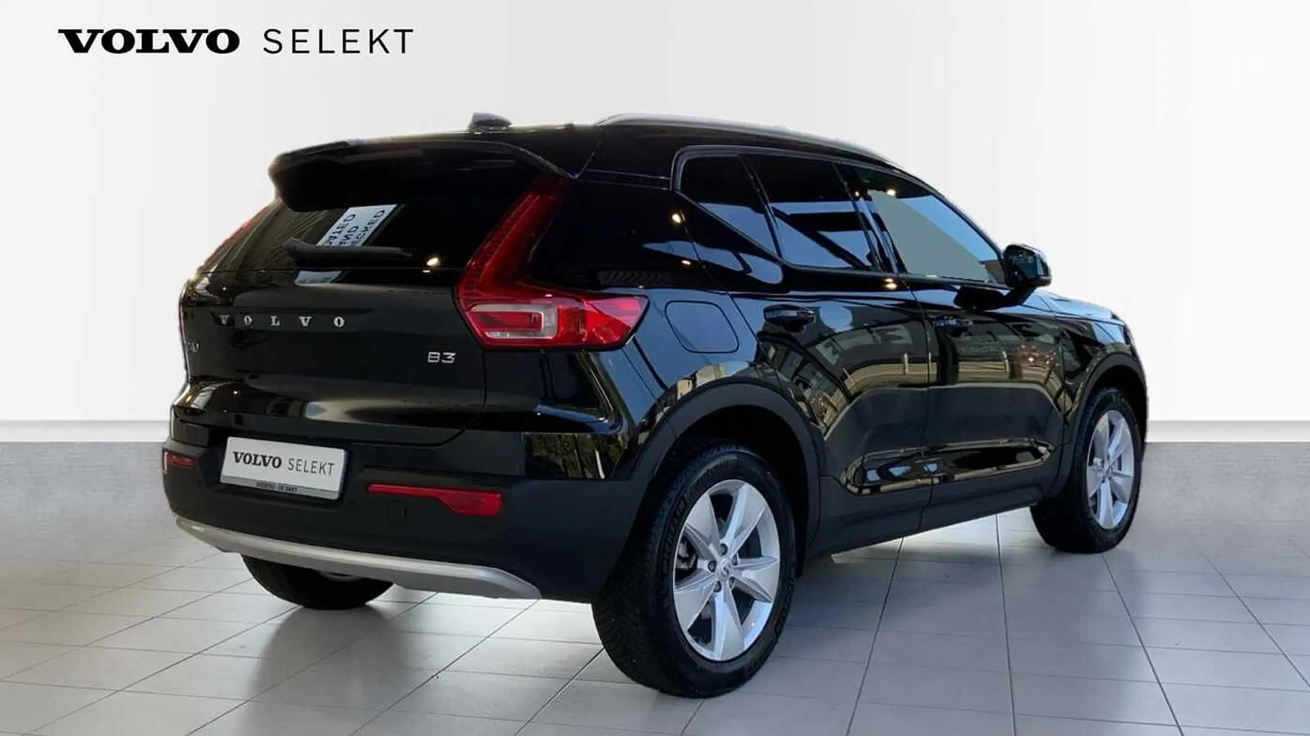 Volvo - XC40