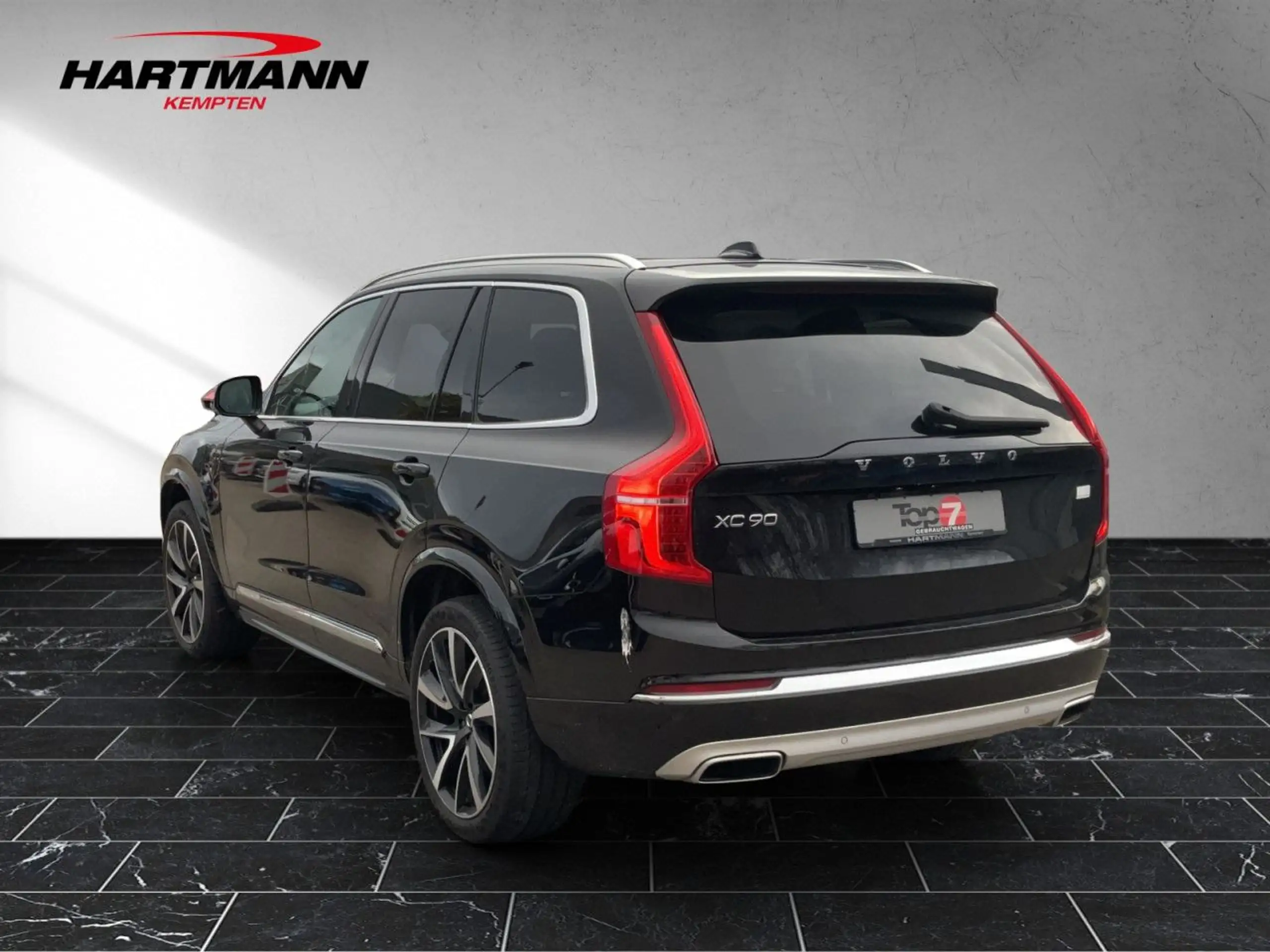 Volvo - XC90