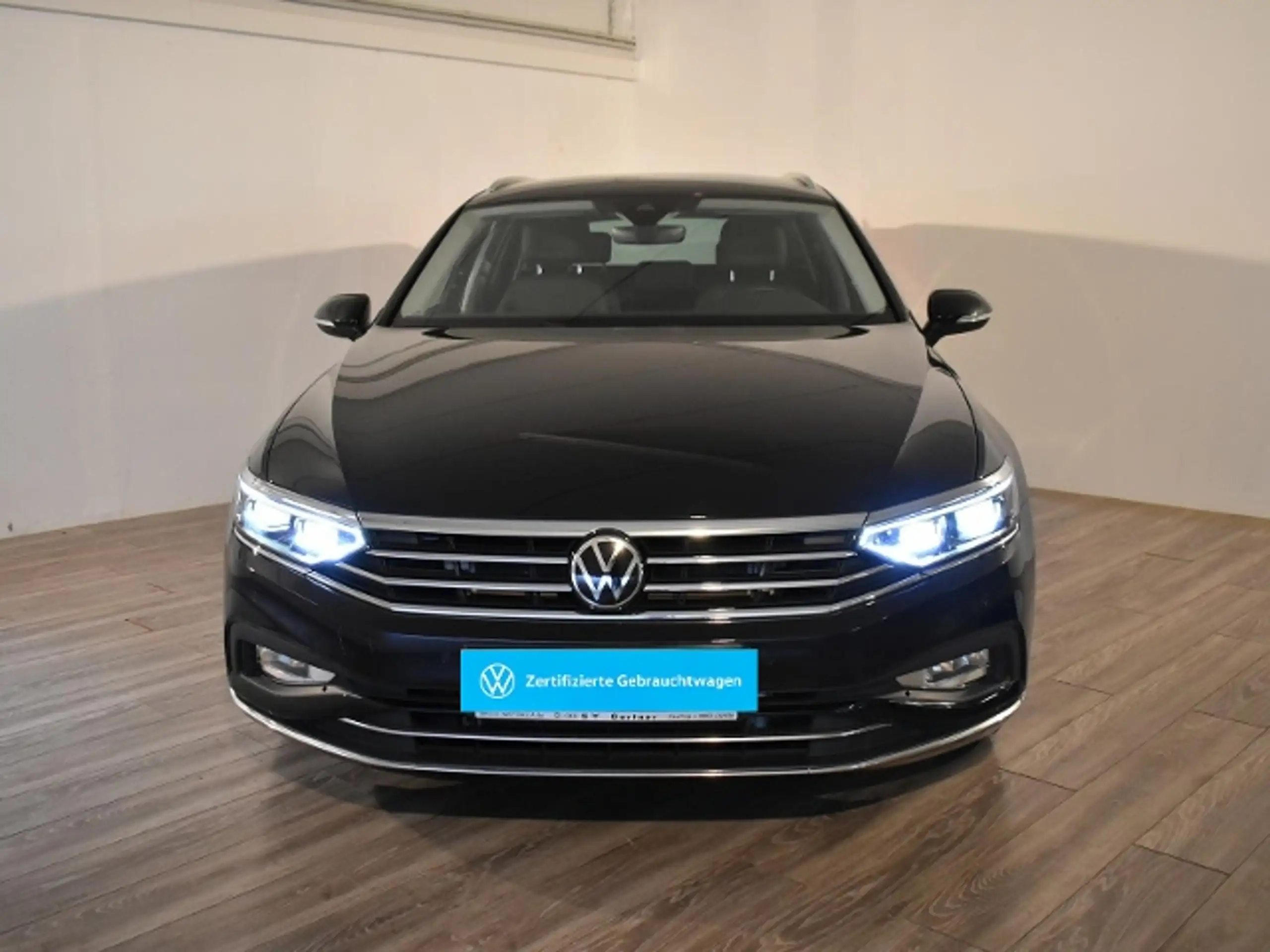 Volkswagen - Passat Variant