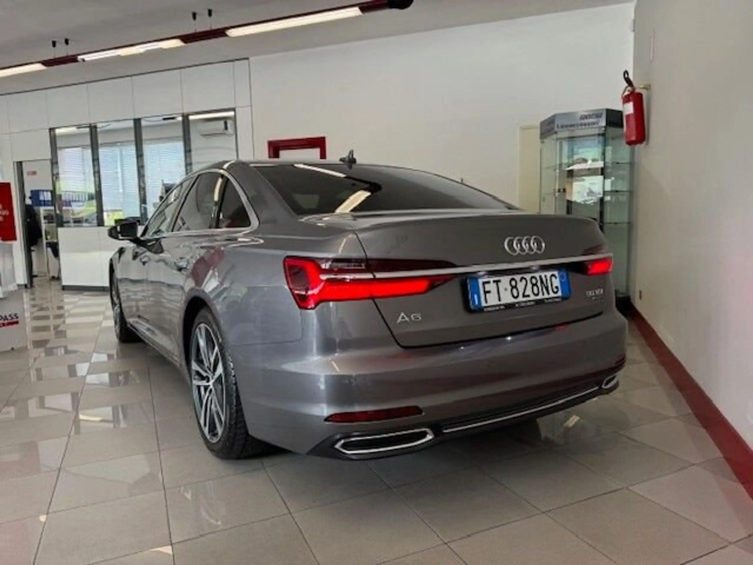 Audi - A6