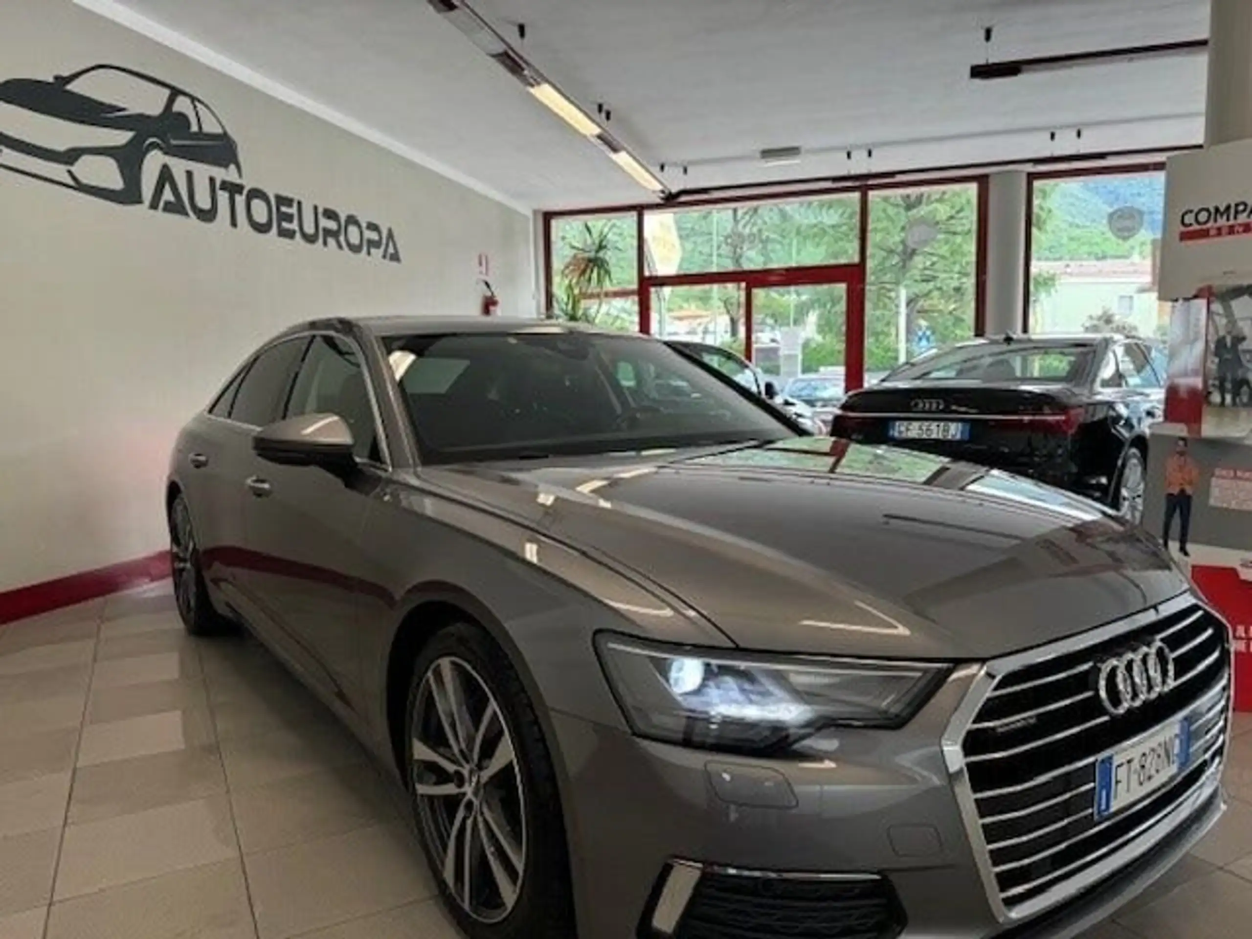 Audi - A6