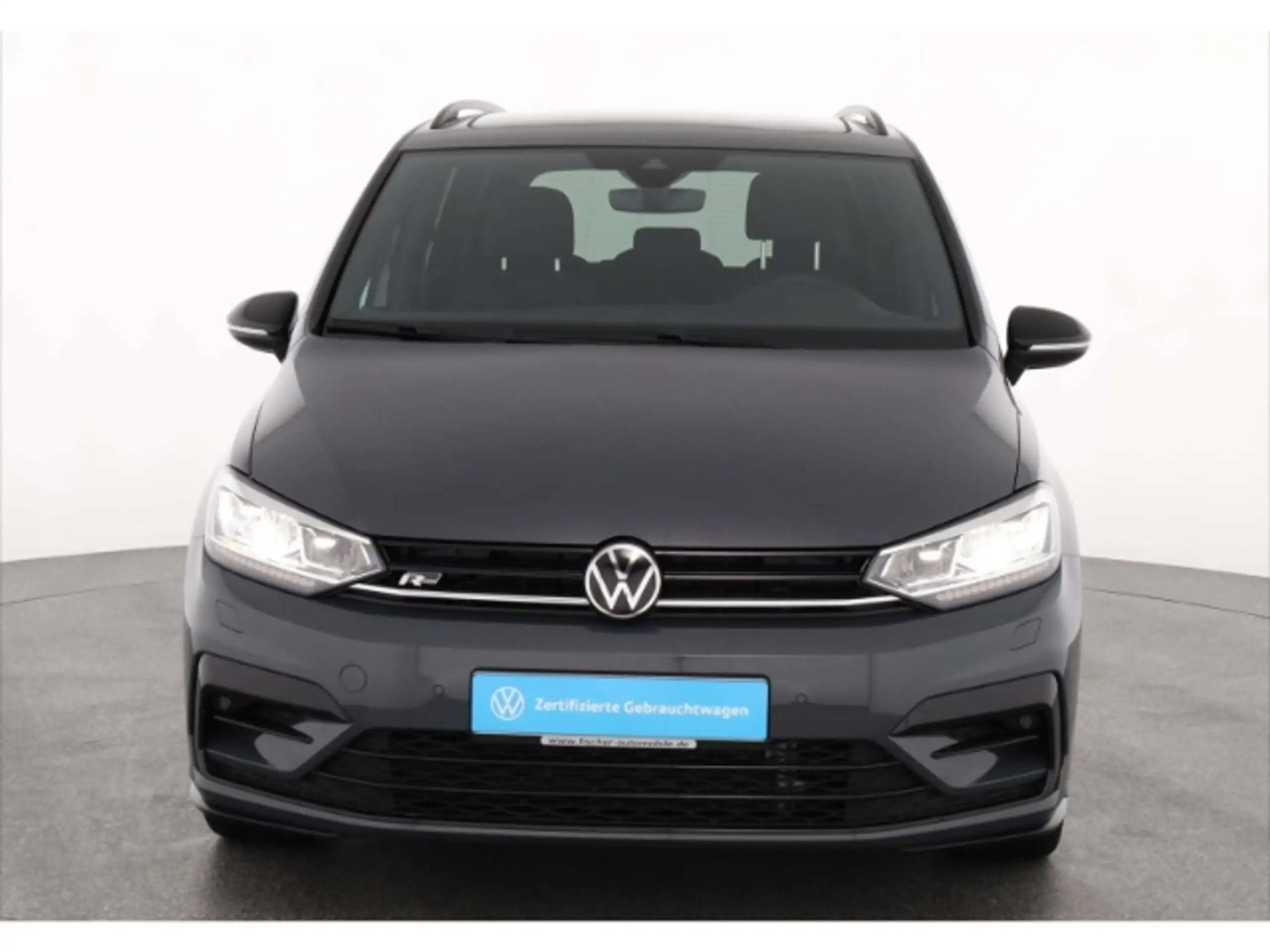 Volkswagen - Touran