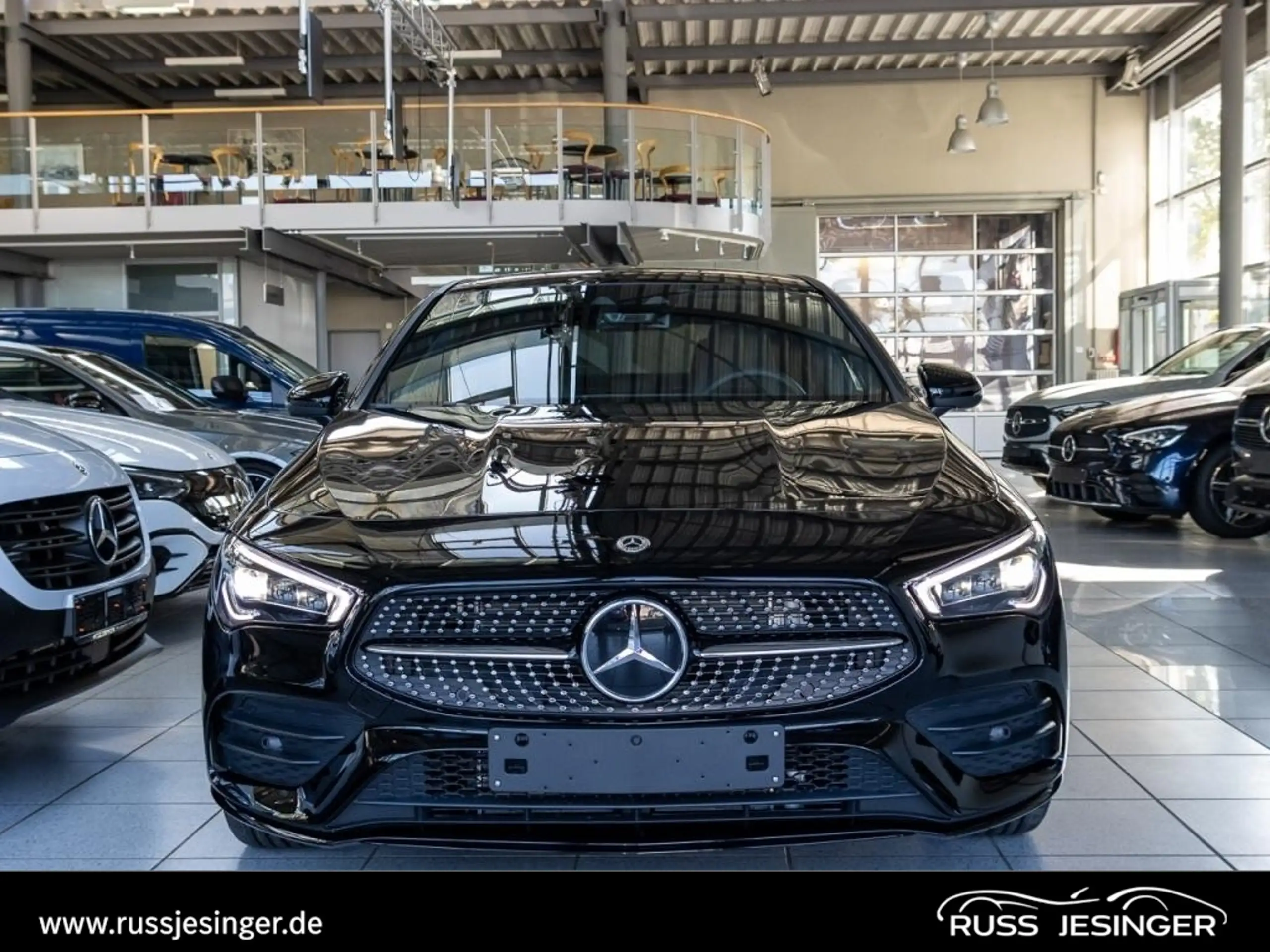 Mercedes-Benz - CLA 250