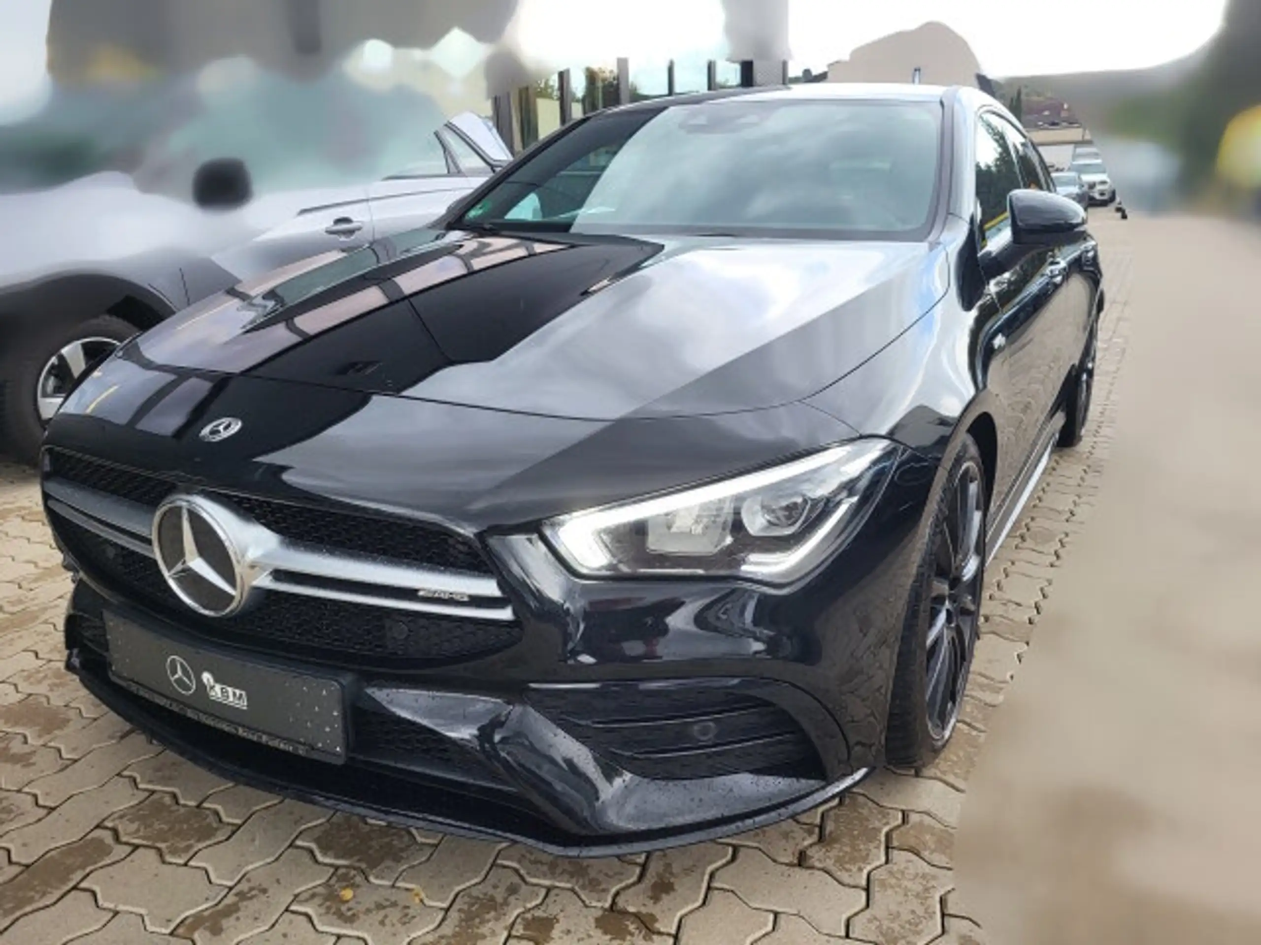 Mercedes-Benz - CLA 35 AMG