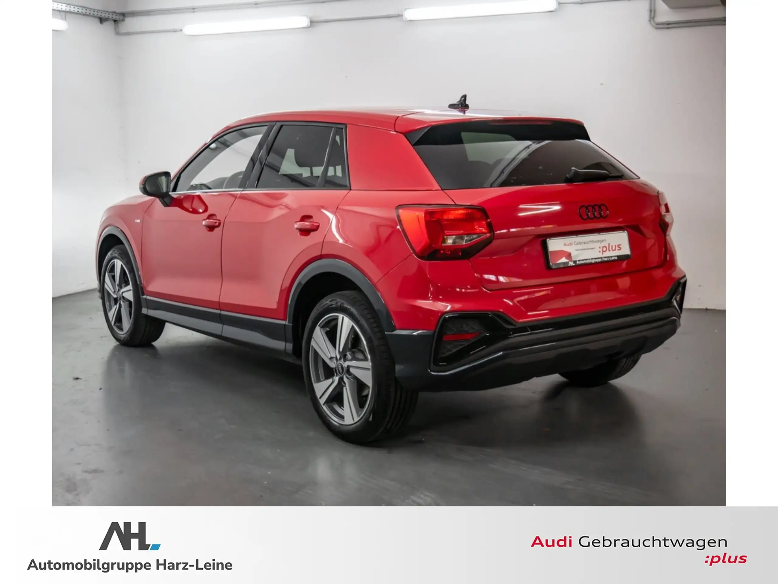 Audi - Q2