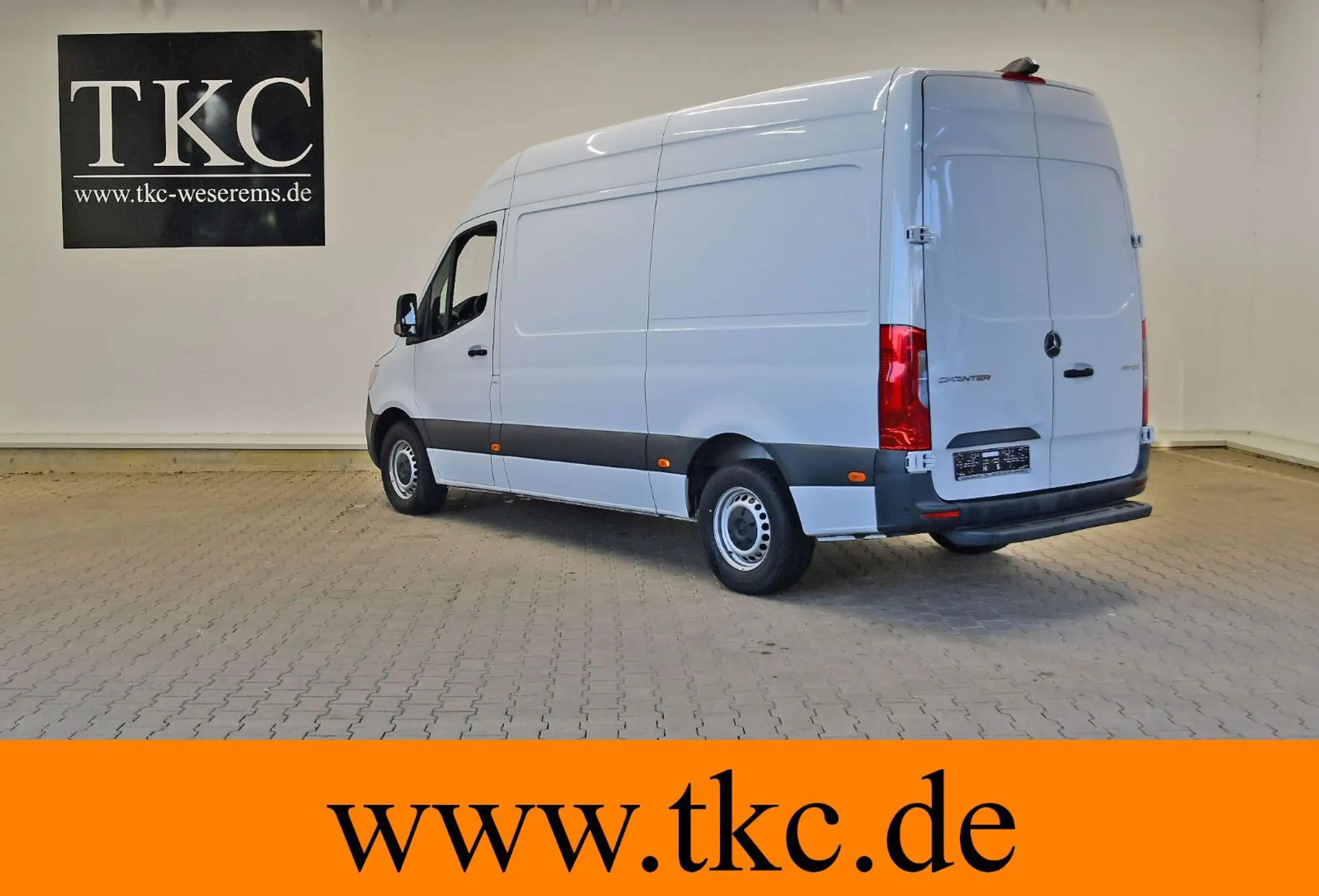 Mercedes-Benz - Sprinter