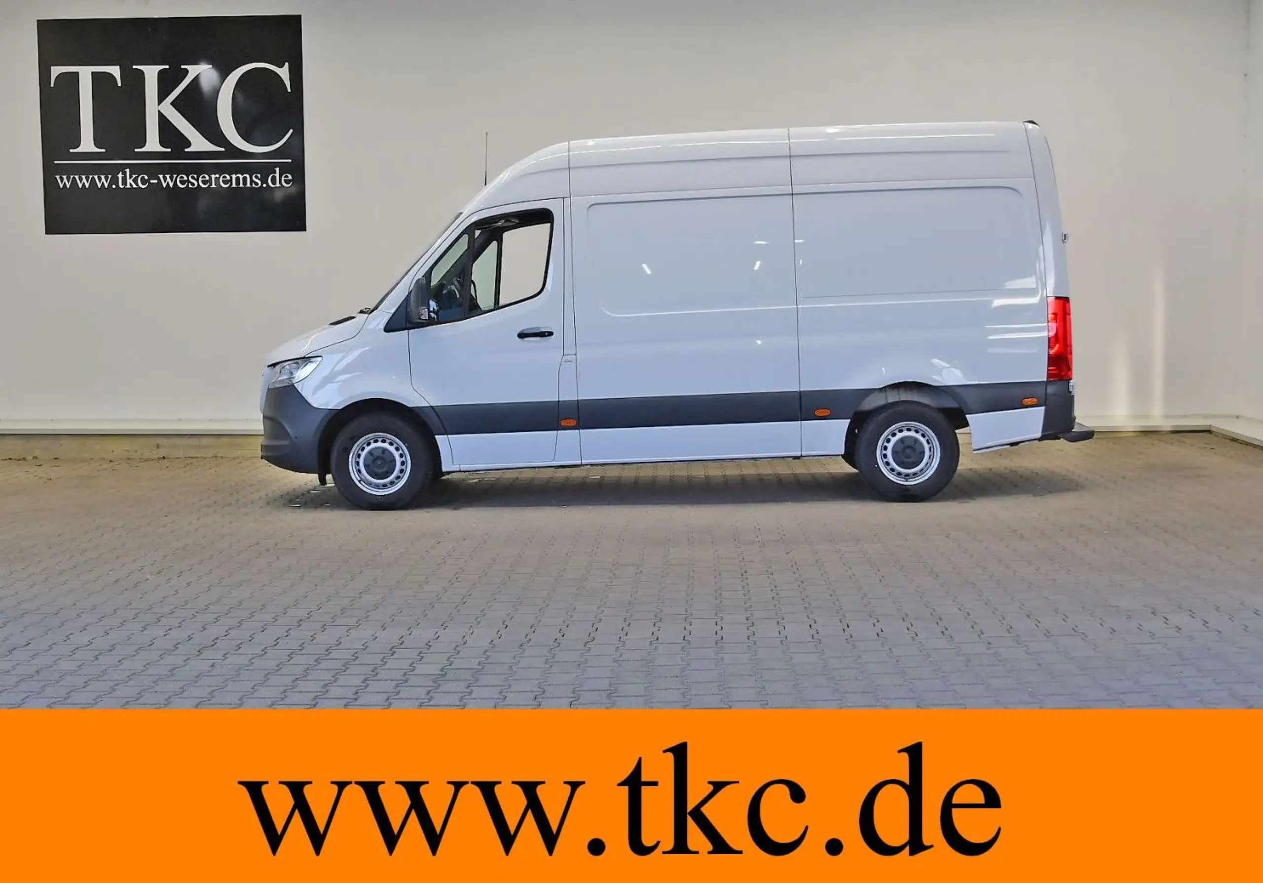 Mercedes-Benz - Sprinter