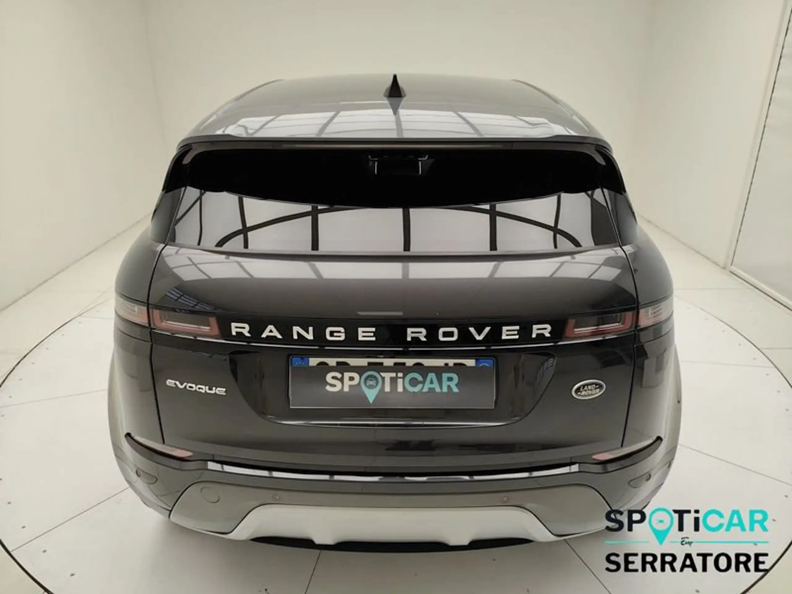 Land Rover - Range Rover Evoque