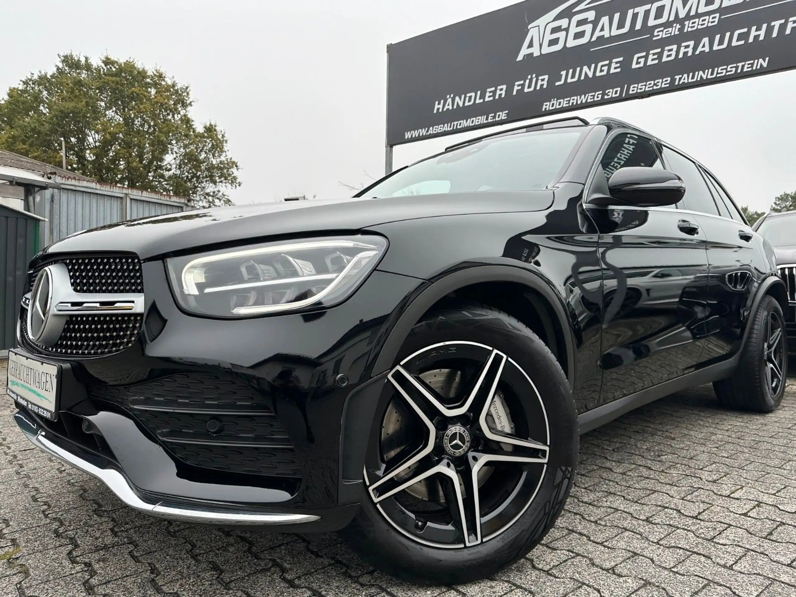 Mercedes-Benz - GLC 220